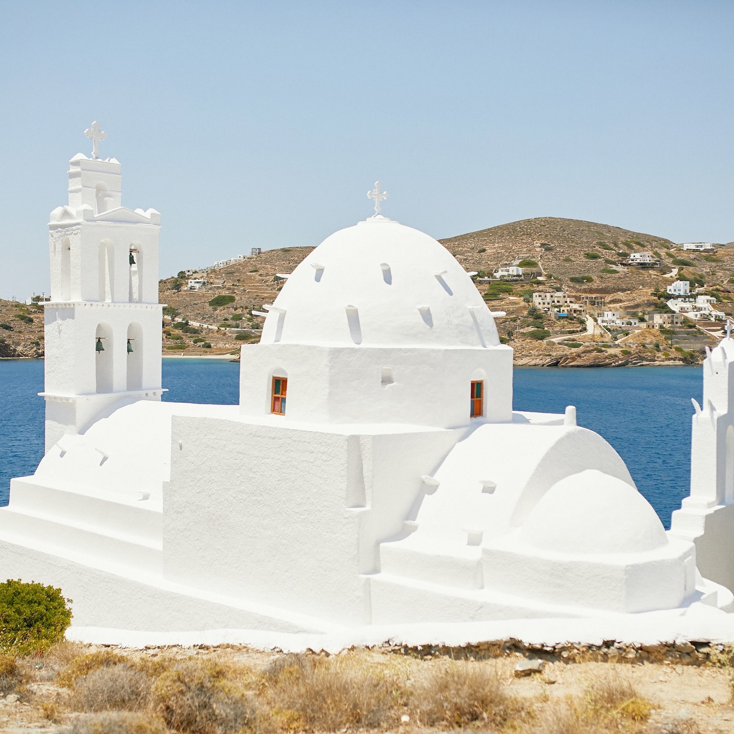 Saint Irene’s chapel, bathed in light, celebrated today as her name day graces #iosisland ✨
The first to welcome you, the last to bid you farewell.
A quiet guardian of arrivals and departures, wrapped in salt air and silence.
She stands still in time, offering peace to the soul and a whisper of the sacred in every passing breeze.
Credits @panosdemiropoulosstudio
#iosgreece #ios_island #iosisland #cyclades_islands
#perfect_greece #colorsofGreece #eros_Greece #traveltbz #wonderful_places #cycladeseveryday #condenasttraveller #cnntravel #reasontovisitgreece #visitgreece #wu_greece