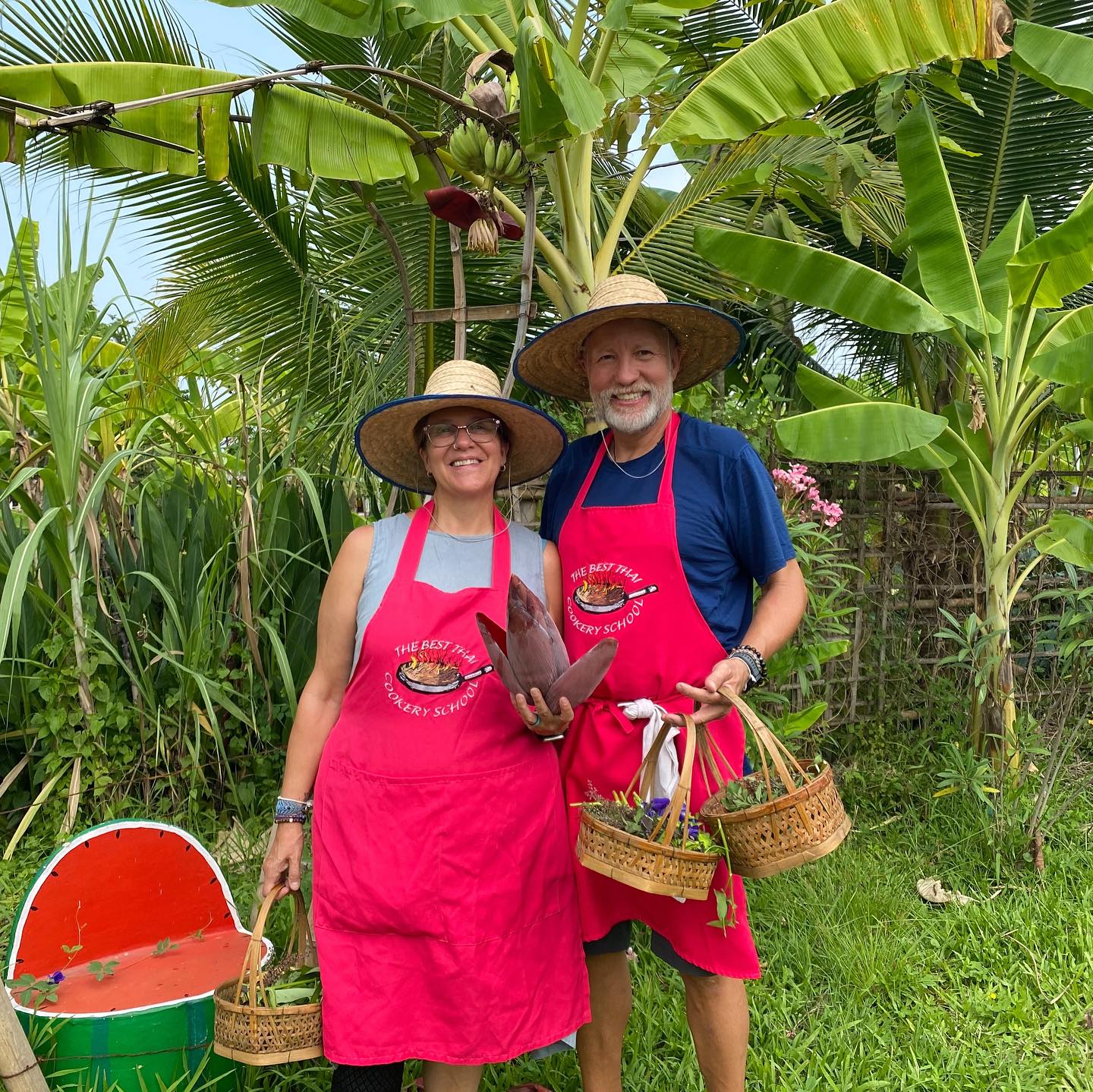 Happy gardener 🪴
Join our hand picked activity in our organic garden
Book now at www.thenestthaicookingcourse.com
#Thailand #chiangmai #food #fruit #cooking #thaifruit