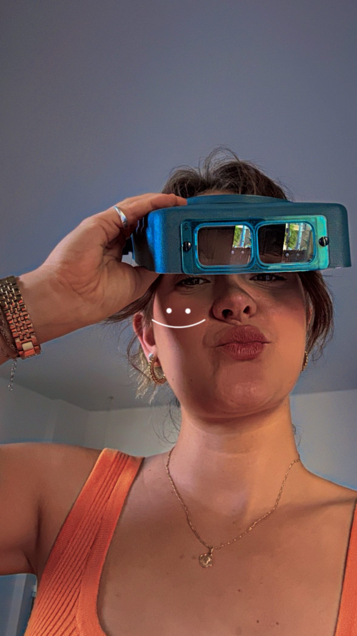 My brain goes silent when my hands are on silver ⛓️💥 #silversmithing #waxcarving #jewlerymaking