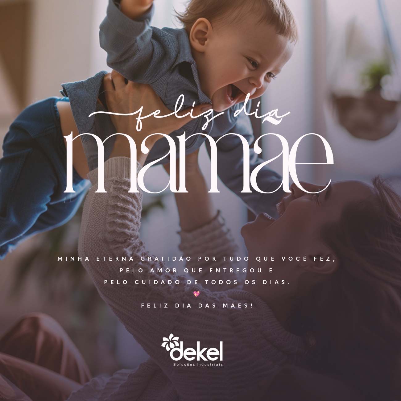 Envie essa mensagem para sua mãe, para a mãe dos seus filhos, para aquela amiga que é mãe solo ou para qualquer mãe que você admira.
Compartilhe carinho. Compartilhe reconhecimento. Feliz Dia das Mães! 💖