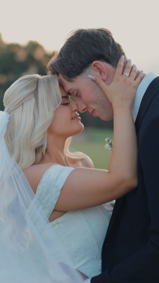 We had such a good time capturing Lilly & Ryan’s wedding—one of those days filled with love, laughter, and nonstop good vibes. 🎉
Big shoutout to @imjoshhuggett for being a legend to work alongside and for snapping some seriously stunning photos 📸✨
Here’s a little glimpse of their day 🎥💍
Venue: Eynesbury Homestead @weddingsateynesbury
Photgrapher: @joshuahuggettmedia
Make Up: @tianasantaluciamua
Hair: @hairbymariana.s
#weddingvideo #weddingphotography #eynesburyhomestead #bride #groom #happilyeverafter #weddingfilm