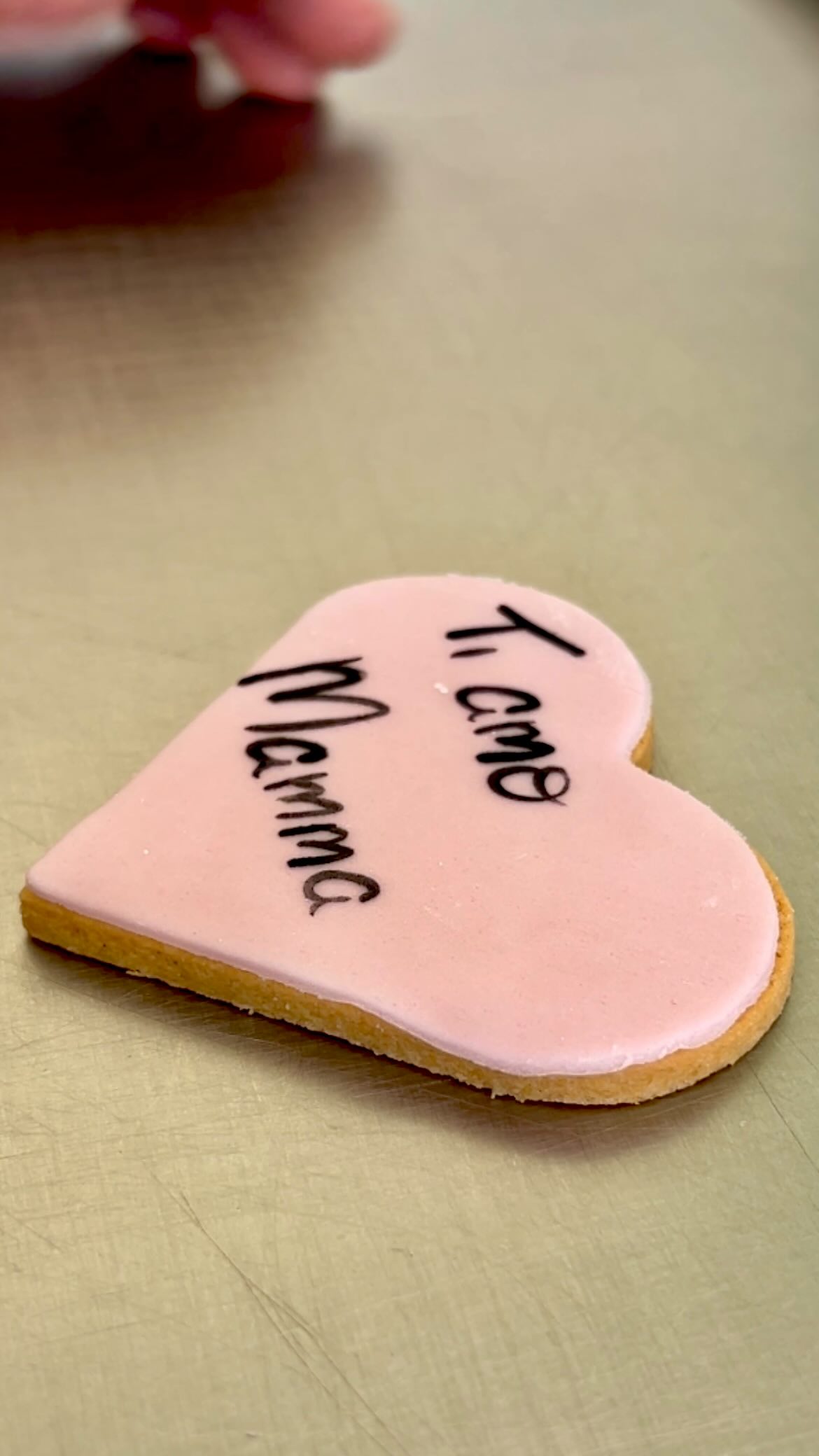 “La mamma è il nostro primo amore, il nostro primo amico, il nostro primo insegnante”
Auguri Ma ♥️
.
.
.
.
#mamma❤️ #festadellamamma❤️ #bacilieri #pasticceriabacilieri