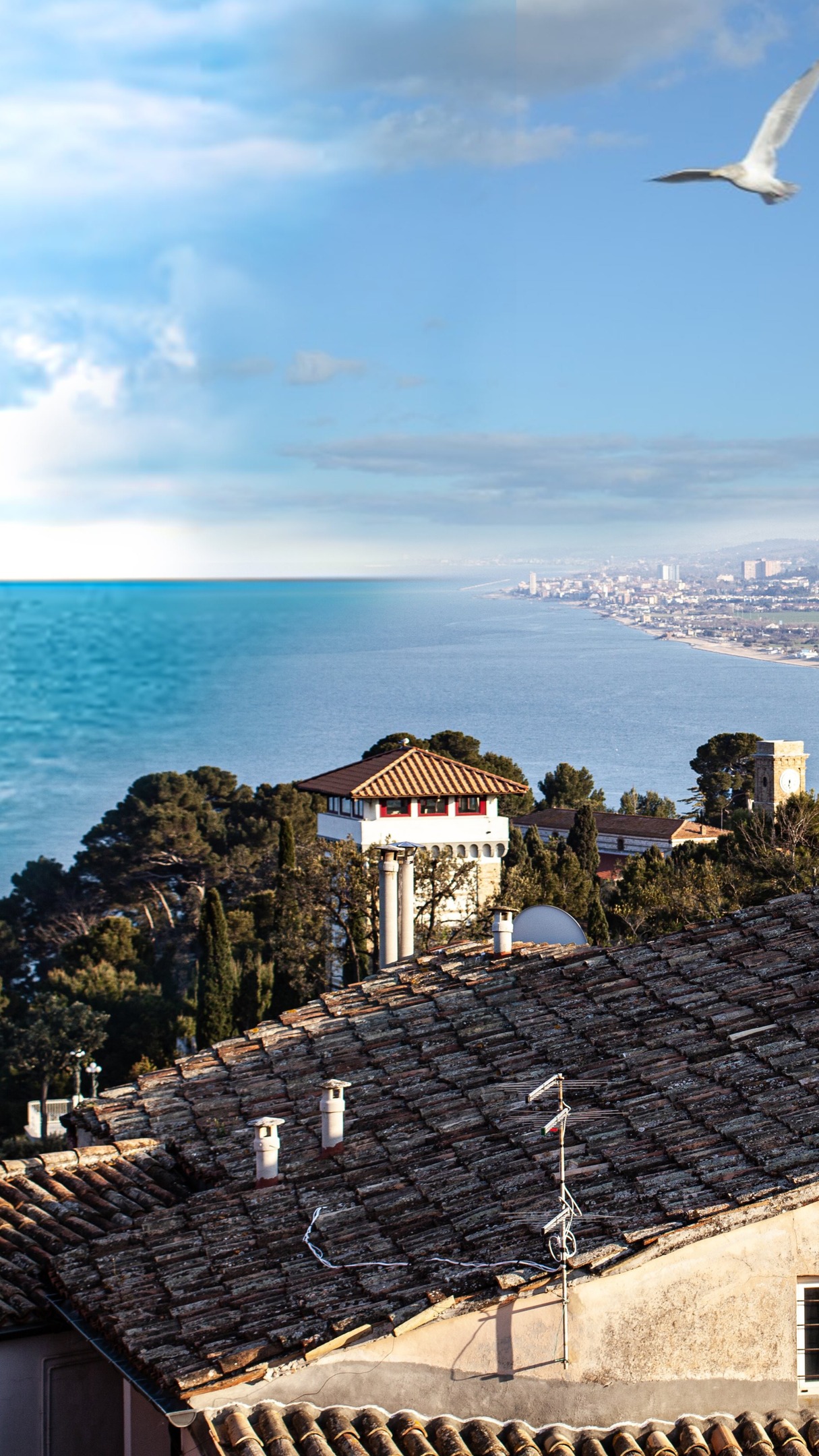 Siete pronti per un'altra estate tra MARE e CIELO? Vi aspettiamo all'Orizzonte Relais nel cuore delle Riviera del Conero a Sirolo (AN) #rivieradelconero #sirolo #marche #marchetourism #mare #orizzonte #estate @orizzonte_relais_sirolo