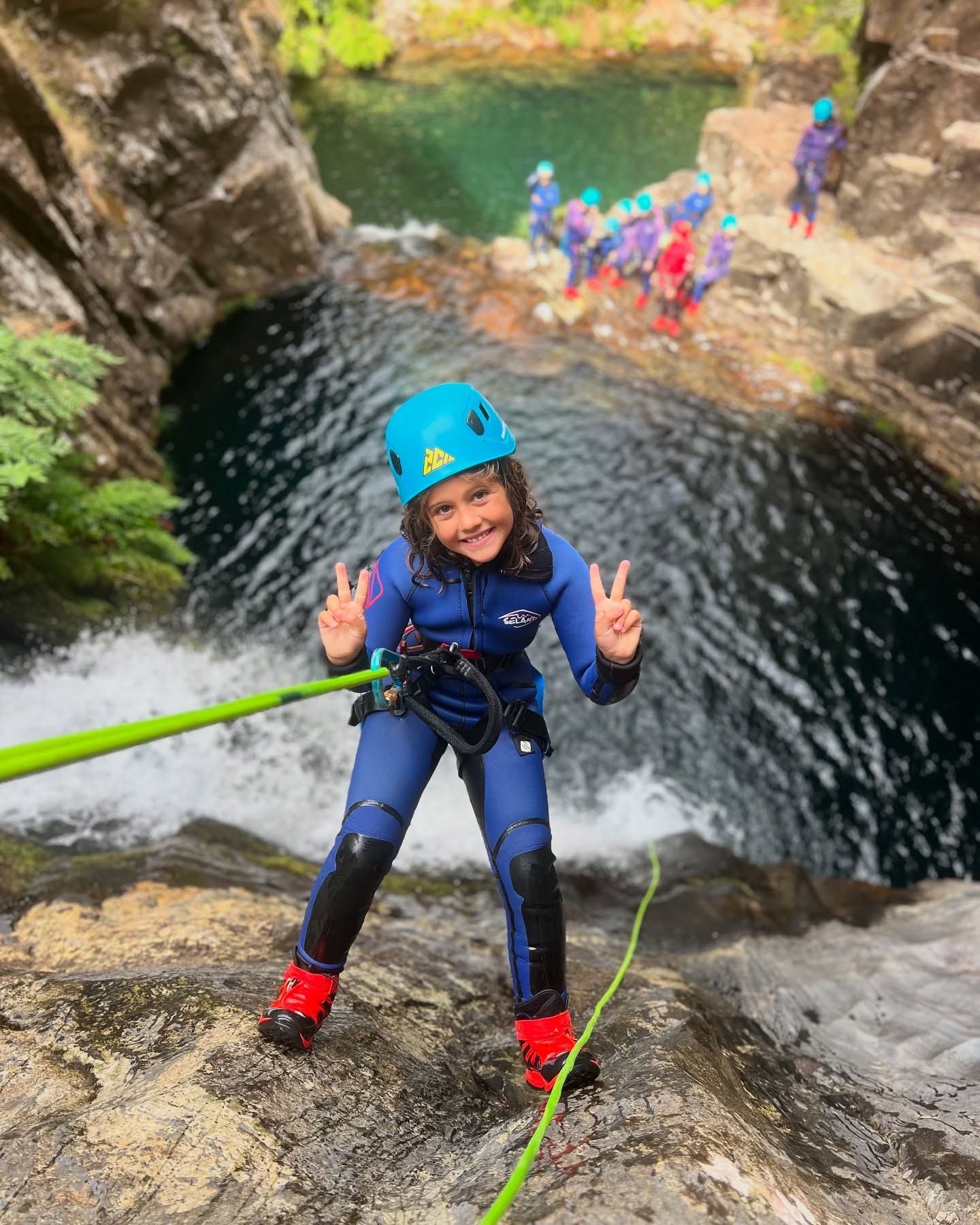 CANYONING ~ Rio Frades 🥳
Do que estás à espera para fazer a tua reserva?😎
RESERVAS | Link na bio 🫶🏼
#canyoningportugal #adventurefamily #cascatasdeportugal #rapel #natureportugal