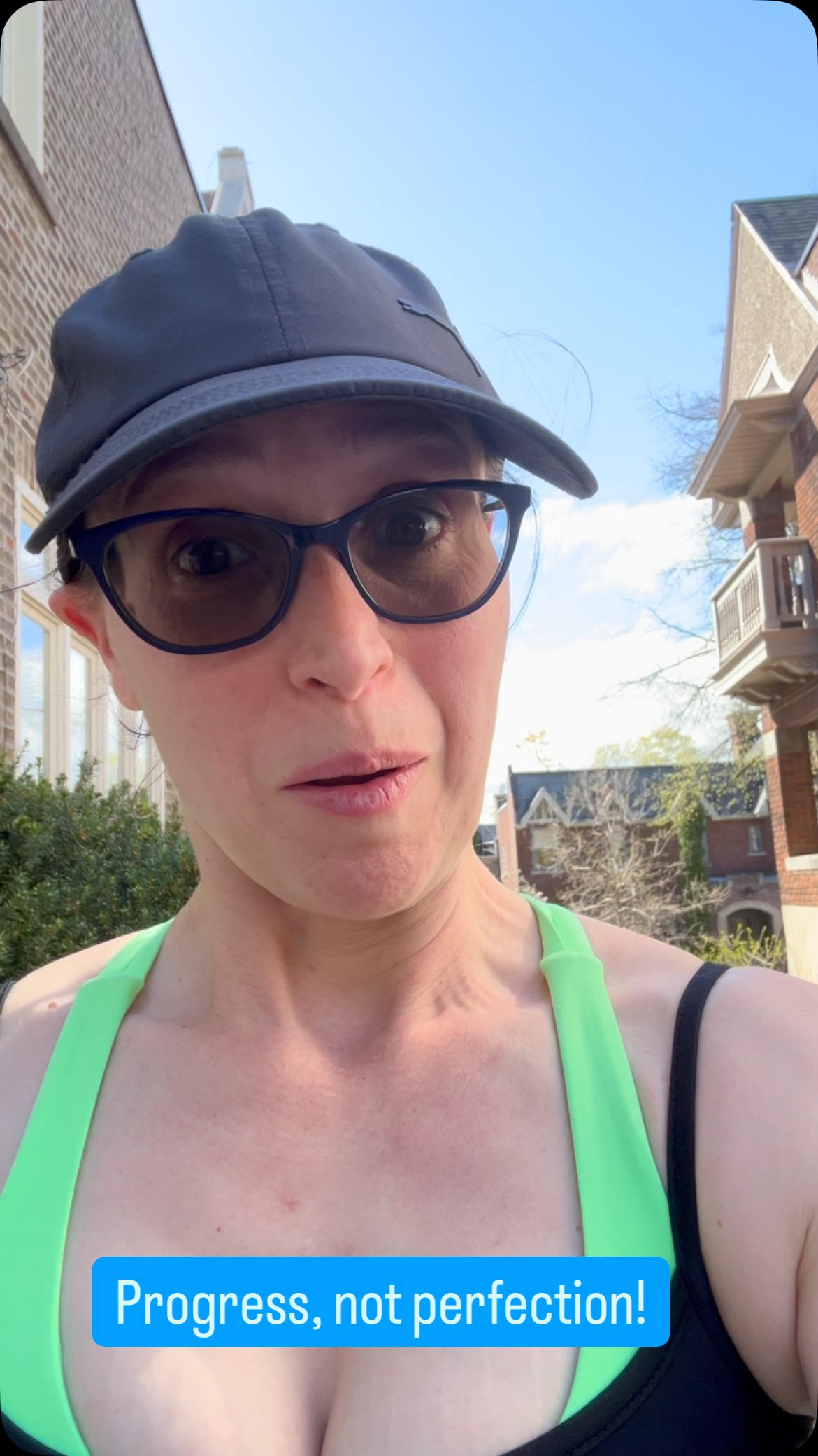 Getting back to exercise post partum is harder in your 40’s. But I’m learning progress over perfection.
#PostpartumRunner #MomOnTheRun #BreastfeedingAndRunning #BoobsAndBlisters #MomStrong(ish) #RunningAfterBaby #FirstRunBack #PostpartumFitness #FourthTrimesterSurvival #MotherhoodUncensored #LeakyAndLunging #RunMomRun