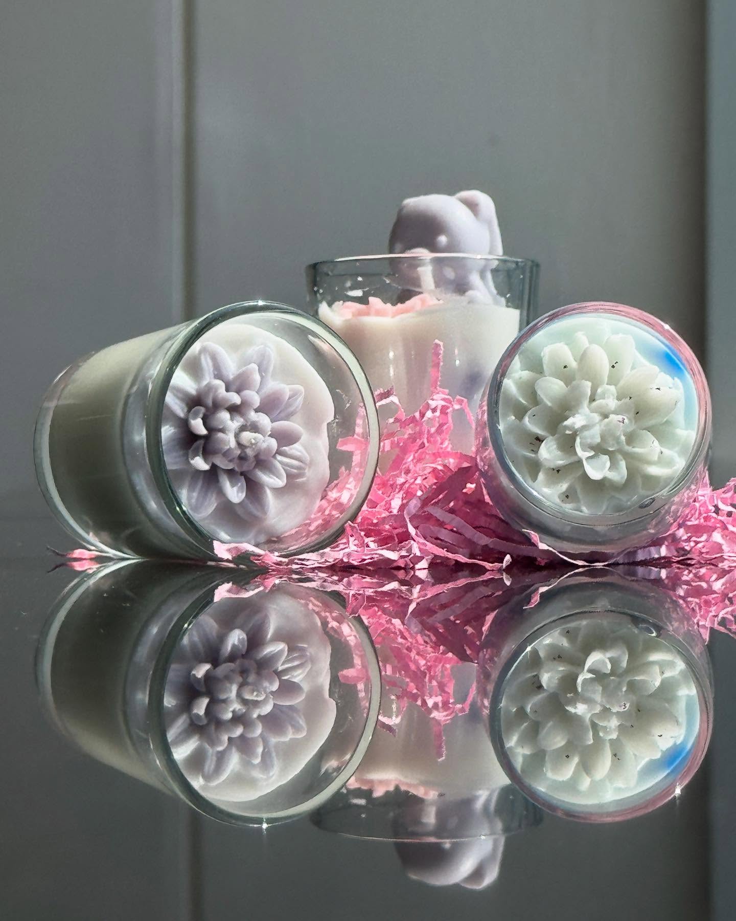 Little flames. Big feelings.
Every candle in this collection is a quiet celebration of softness — hand-poured with care, touched with pastel elegance, and delicately designed to bring peace to your space.
Whether it’s a floral daydream or a minimal mood, these soy wax candles aren’t just decor — they’re your calm in the chaos.
Perfect for gifting, collecting, or simply lighting up slow evenings with a bit of handmade magic.
Because the beauty of small things? It always matters.
DM to place your order or get a custom design made just for you!
#HandcraftedWithLove #CandleAddict #SoyWaxMagic #ArtisanCandles #VeraHandicraftStore #PastelDecor #MadeInIndia #handmadewithheart❤️