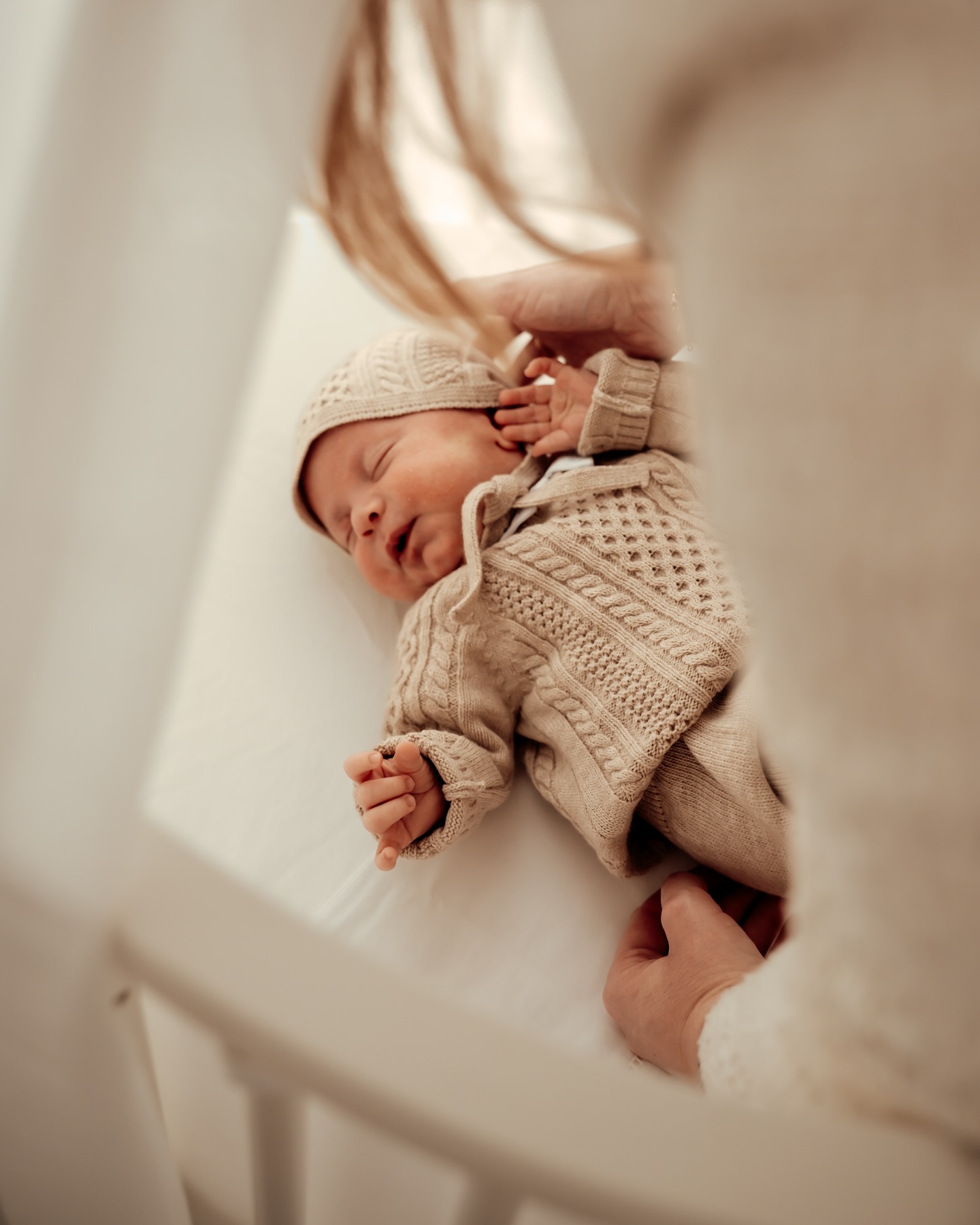 Last minute cadeau-tipje! Verras je moeder (oma!) met een fotoshoot vol liefde, lachmomentjes en waardevolle herinneringen, samen met haar kleinkindje(s). Een mooier cadeau kun jij je moeder niet geven. 🕊️
Cadeaubonnen/vouchers zijn morgen nog op te halen in Geertruidenberg. Stuur gerust een berichtje. Liefs!
#Moederdag #Fotoshoot #Moederdagcadeau #HerinneringenVoorAltijd