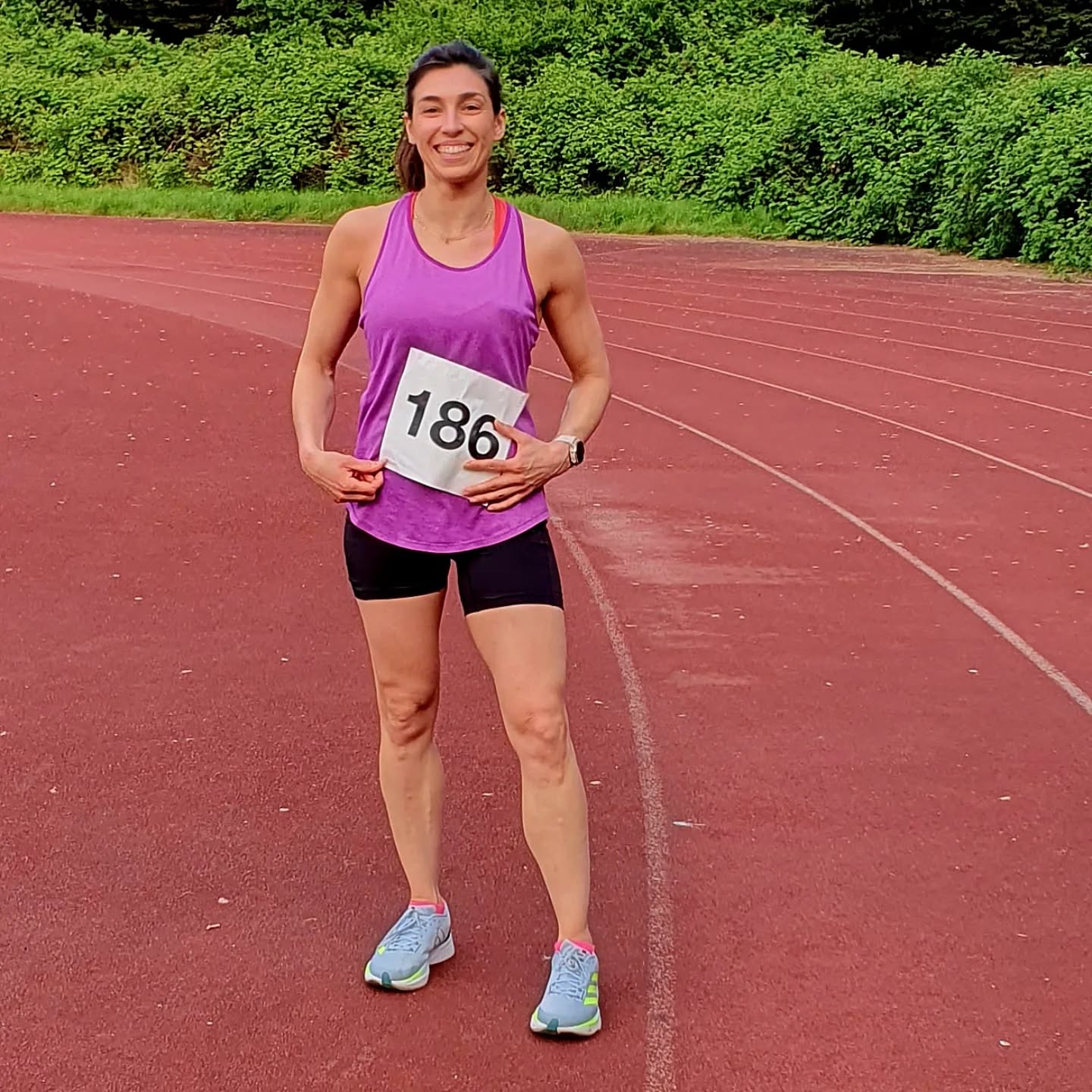 5km on track. 12.5 laps of the 400m track as speedy as possible. A great marker run at the beginning of my track season. ππ»ββοΈ
A little slower than my previous September attempt (end of track season time) and could have pushed a little harder towards the end, but generally felt good and despite 12.5 laps sounding like a lot, it's over before you know it! π€ͺ
Looking forward to more speed endurance training & seeing an improved time by September. π
21:36
#fitnessgoals #5km #trackrunning #intervaltraining #keepsshowingup #doitforyou #fitwellmove