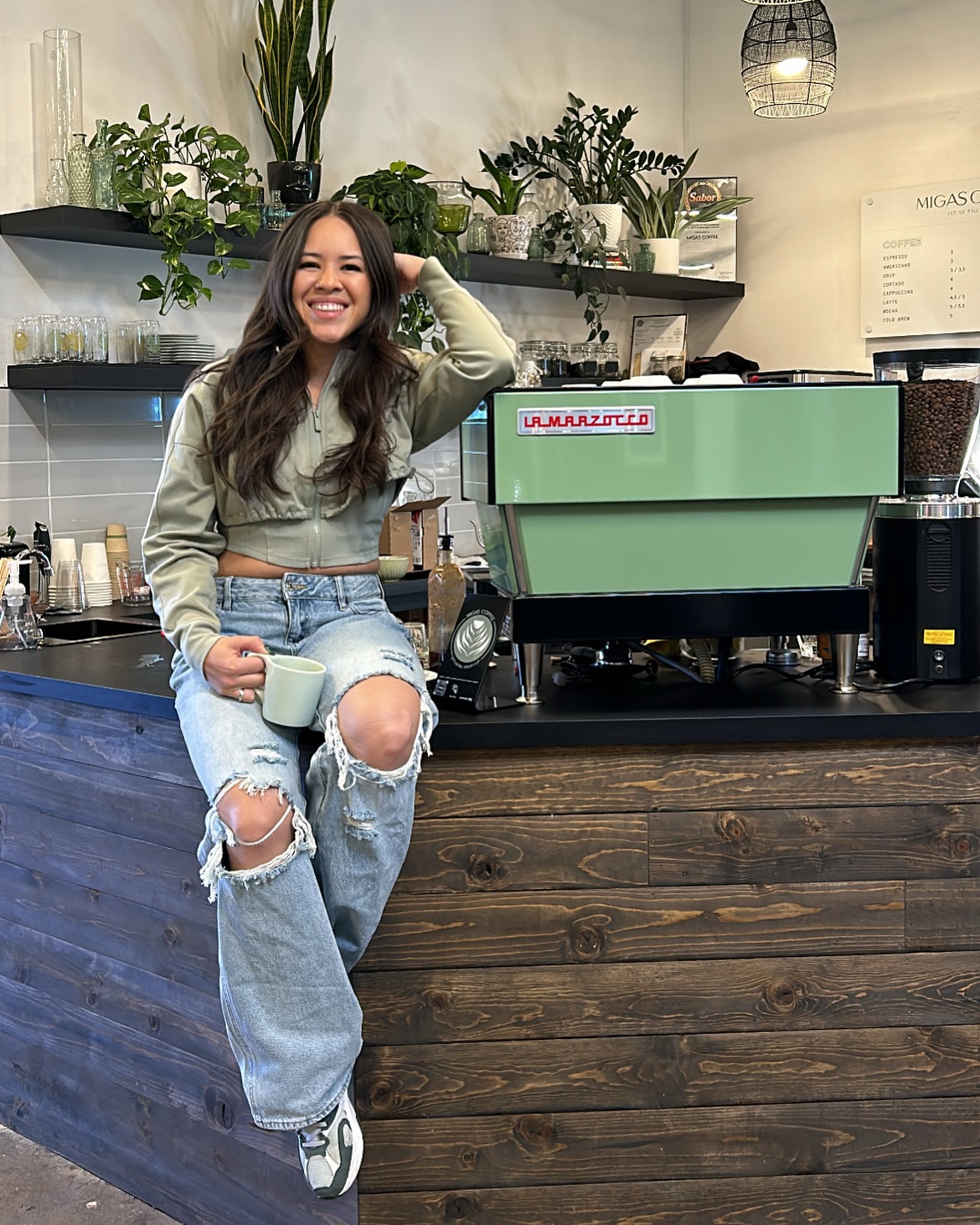 🥳 It’s our founders birthday!! HAPPY BIRTHDAY TO THEE BARISTA BADDIE!!! You can find Mari behind that bar (just not today) whippin up drinks, yappin away, and livin her best dream!