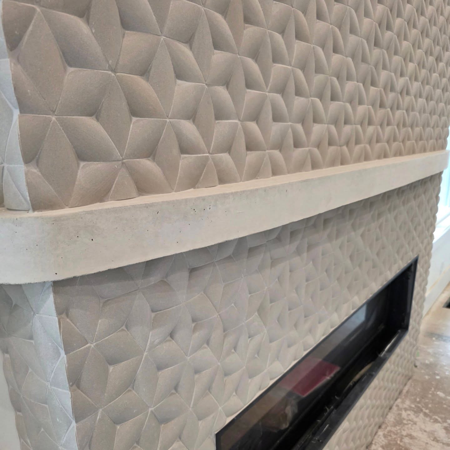 Three different jobs. Three different perspectives.
Every client has their style. Every home has a feel.
Flexibility, collaboration and diversity are values we celebrate, and we live making our clients' homes truly "theirs"