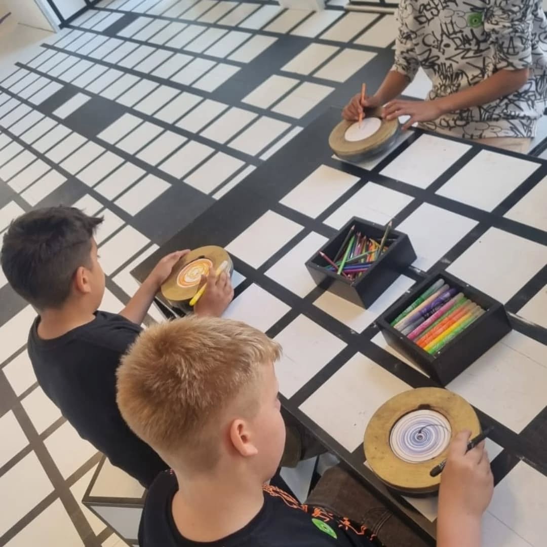 Ausflug zur Mitmachausstellung des @zoomkindermuseum s.
#aktivspielplatz
#institutfürerlebnispädagogik