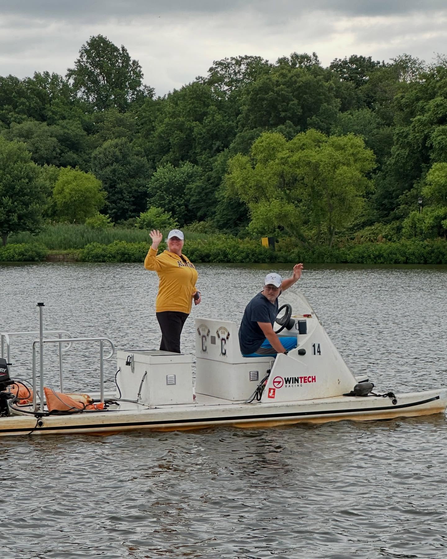 Volunteers needed! CRC is hosting the Women’s Conference Championship Regatta next weekend: Friday 5/16 - Sunday 5/18. There are several jobs to fill, no experience needed! Would you like to help out? It’s a great way to watch competitive rowing and give back to the community. One thing’s for sure, our volunteers know how to have fun! Email crcmembers@gmail.com for more details. #volunteer #regatta #rowing #cooperriver