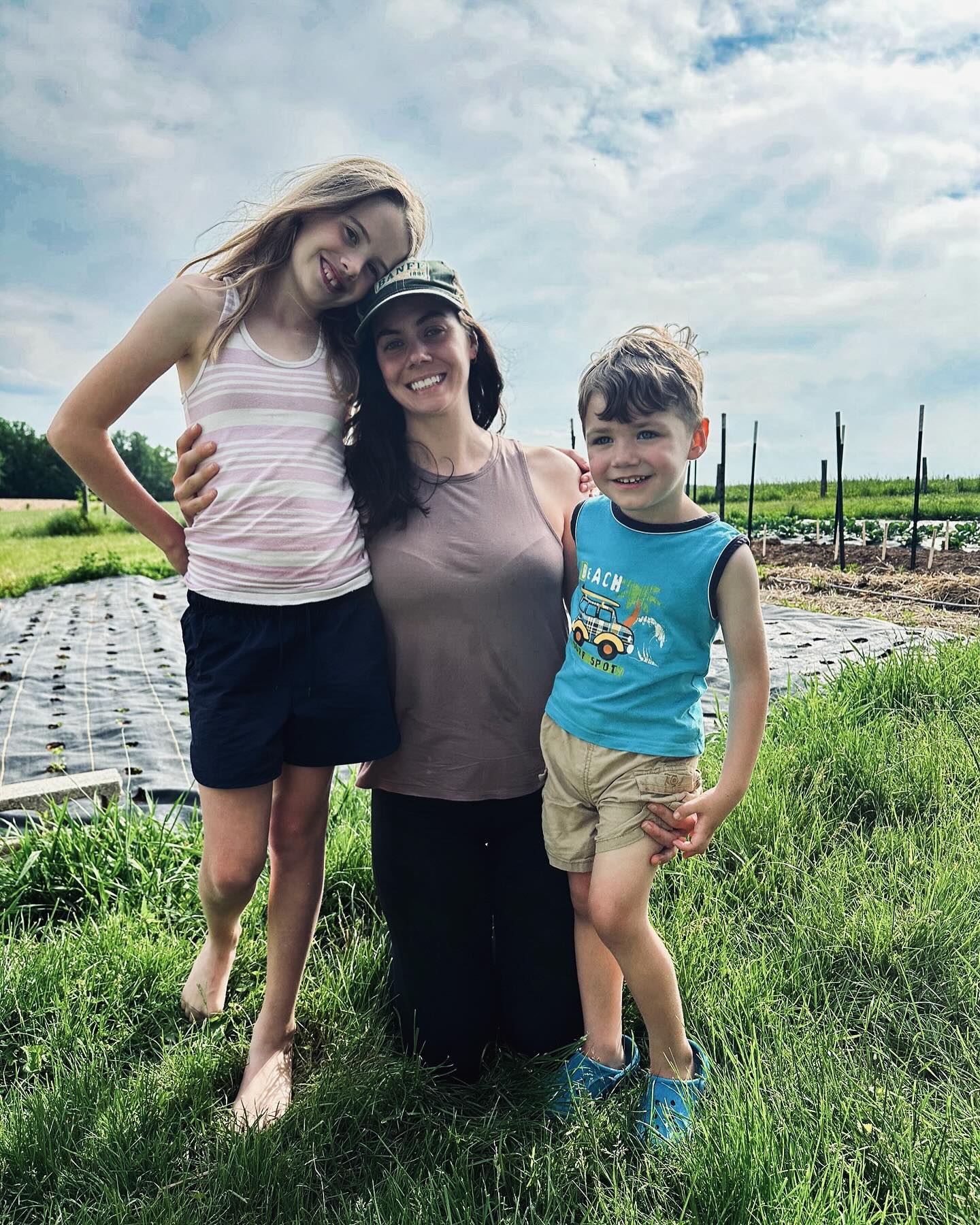 Happy Motherโs Day ๐
I spent the day with my kiddos tackling a goal Iโve been dreaming up for a while! We planted several different herbs and botanicals that will be harvested, dried, offered in the shop and incorporated into our tea blends! The goal is to keep as many components as possible in house to maintain our sustainability, keep costs down and offer the highest quality ingredients to all of you!
Iโm so grateful for your support while these babies and this business grow ๐ธ๐ฟ
I hope you have all enjoyed this beautiful day!