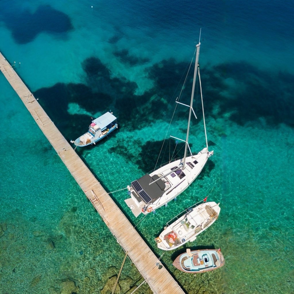 Don’t miss our ‘Special Discounts’ up to 35%
#miknatisyachting ⛵️
Photo credit by @punt_czartery_rejsy_szkolenia 📸
.
.
#yachtcharter #vacation #bareboatcharter #sailing #sail #sailaway #sea #sand #beach #travel #marmaris #turkey #türkiye #bodrum #göcek #selimiye #bozburun #fethiye #sailingdestinations #island #islandlife #lifestyle #love #fun #holiday #tatil #luxury #isolation