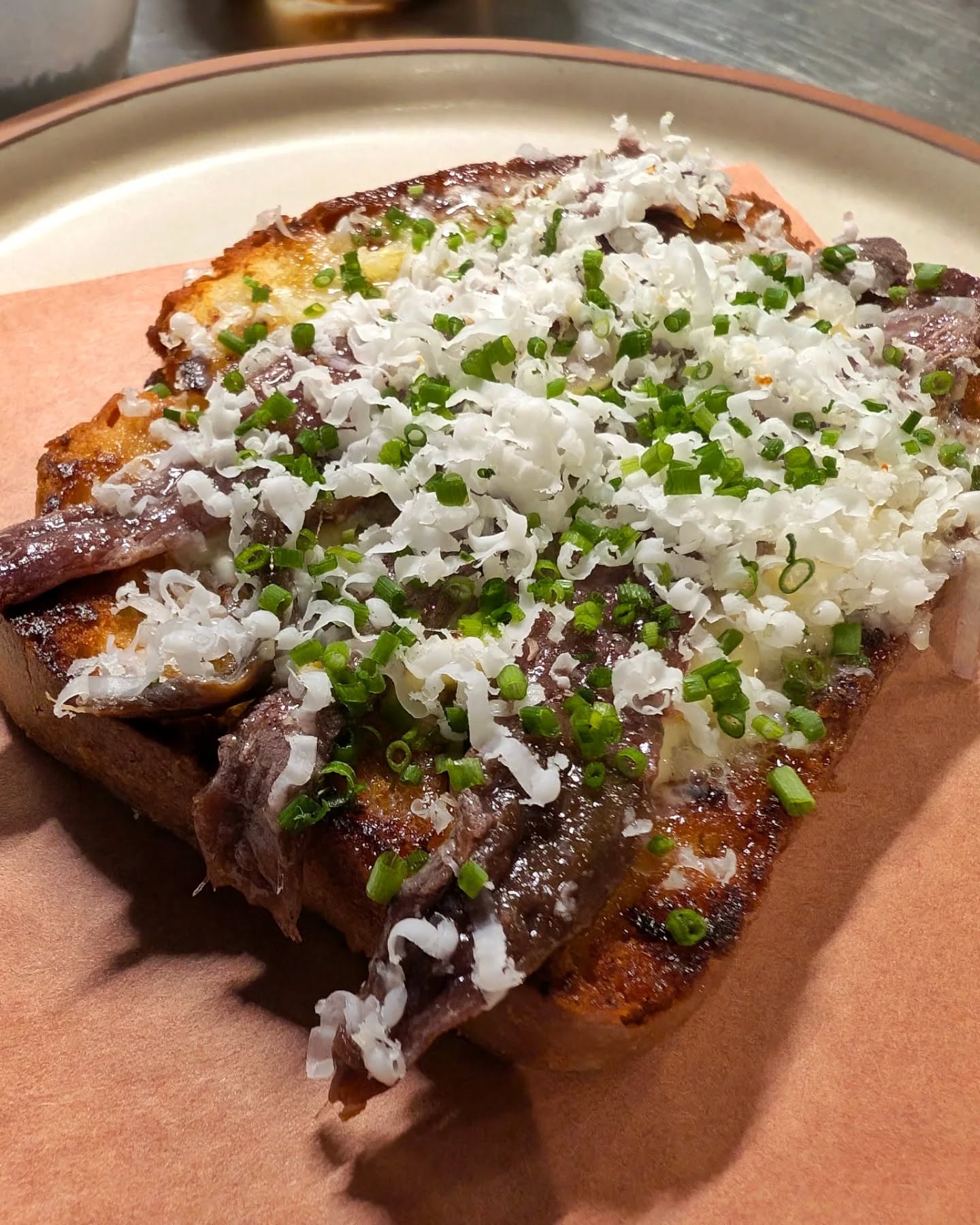 Cantabrian Anchovies, Grilled Leek Bizcocho, Smoked Butter & Sister Sarah Goat's Cheese
#grilledfood #woodfired #smokedfood #anchovies #localrestaurant
#hove
#brightonfood
#brightonrestaurant