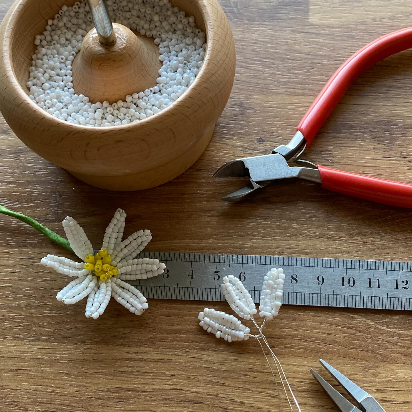 Video tutorials are now live on the website!
I have never encountered a harder thing to do for my business - cue take after take, tongue tied moments, spilt beads, cat interruptions, outside noise - but the first ones are done and I have more planned (for another day!).
You can now watch:
- how to use a bead spinner
- how to make pointed shape petals
- how to make curved shaped petals
- how to fix snapped wire and get out kinks
- how to make stems and use floristry tape
I’m off for a cup of tea now.
#videotutorials #makingvideos #learninganddevelopment #learningsomethingnew #video #crafttutorial #tutorial #tutorials #beadingtutorials #thebeadedgarden #smallbusinessowners #supportsmallbusiness