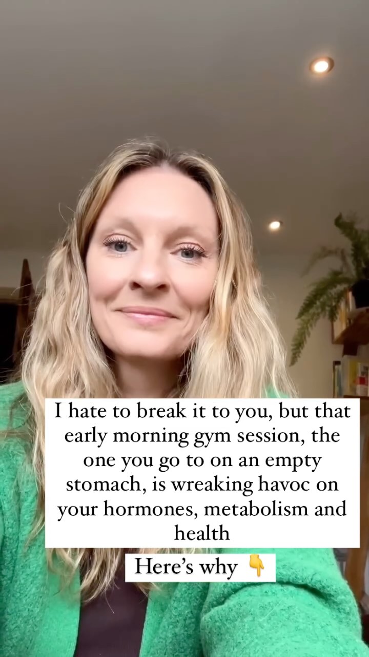 Women’s bodies do not respond well to exercising in the morning without food.
Fasted training is male centric fitness advice
A woman needs to fuel herself first thing, ideally within an hour of waking in the morning.
By doing this, it brings your stress hormones down. But when you exercise without any food, your brain sees it as stress and responds by increasing blood sugar levels. Yet, if there is no fuel source for this to happen then it gets its stored fuel from muscle mass.
👉 As you enter perimenopause, it’s vital to protect muscle mass
👉 If you are TTC, it’s vital to keep down any stressors
👉 If you are struggling with energy levels on a daily basis it’s essential you learn how to fuel yourself properly
Drop a ❤️ in a DM to find out how I can help you
#hormonehealth #perimenopause #perimenopausesupport #perimenopausecoach
#ttccommunity #energy