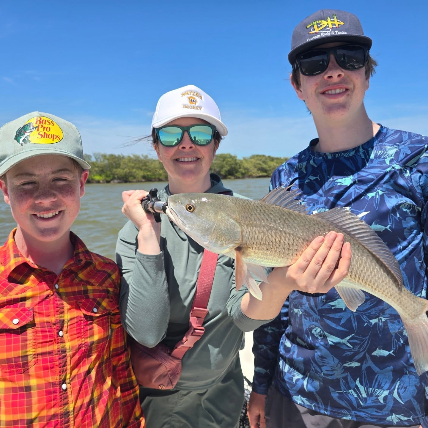 Had the pleasure of taking this family out for some redfish action.!! #buckedupapparellc #coderedfishingcharters #floridalife #floridafishing #floridafishingproducts #newsmyrnabeach #mosqutiolagoon #4horsemancorks #sordknives #xtratufboots #kto_customrods www.coderedfishingcharters.com