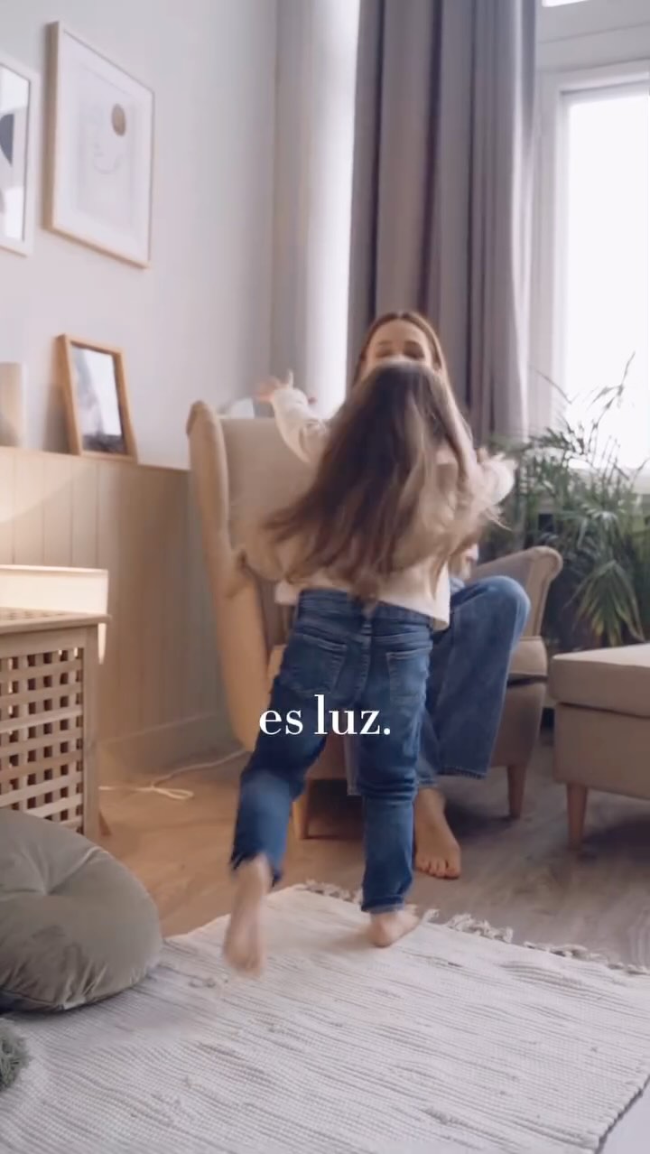 Hoy celebramos el amor insuperable, el que cuida, abraza y da sin medida. Gracias Mamá🩷
#graciasmamá