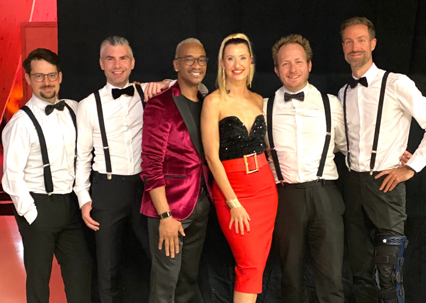 ✨Sugar Sky party & event band✨ at the anniversary event for @ahrens_schornstein_technik - thanks to @mado_event_solutions
#dinnermusic #partymusic #jazz #lounge #soul #pop #disco #house #dancemusic #billboards #charts #vienna #austria #live #music
www.sugarskymusic.com