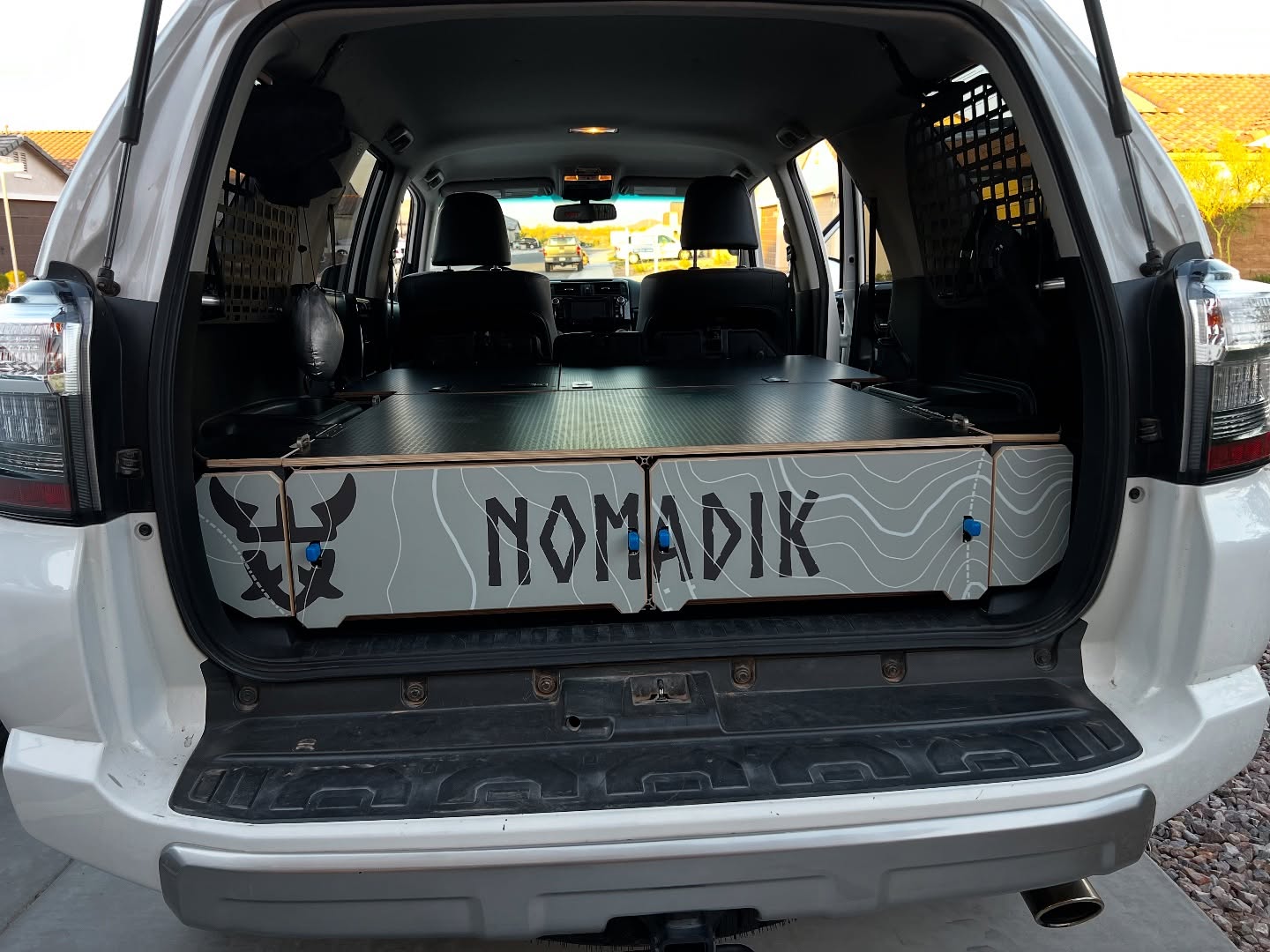 Two of the three installs I knocked out this weekend! This next week is a huge week with Overland Expo! Excited to get up North and show off these systems to all you guys!
__________________________________________________
#thetoyota #4thgen4runner #4runner #toyotatruck #35s #4runnersdaily #adventureculture #borntoroam #hiluxsurf #battleborntoyotas #kings #diodedynamics #expeditionvehicle #yyccars #offroad4x4 #toyotaholics #rooftoptent #thedaily4runner #gx470 #gxoffroad #landcruiser #prado #drive #4thgen4runners #rtt #overlanding