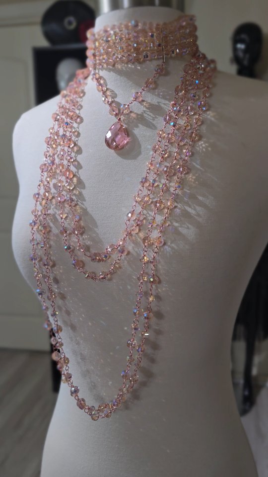 Romance is in the air! 🩷
Live Your Jewelry Dreams!
#whatwillicreatenext #jewelrydesigner #handcraftedjewelry #boldjewelry #statementjewelry #beadaholic #runwayjewelry #statementnecklaces #romanticjewelry #newdesign #beautifuljewelry #pinkjewelry