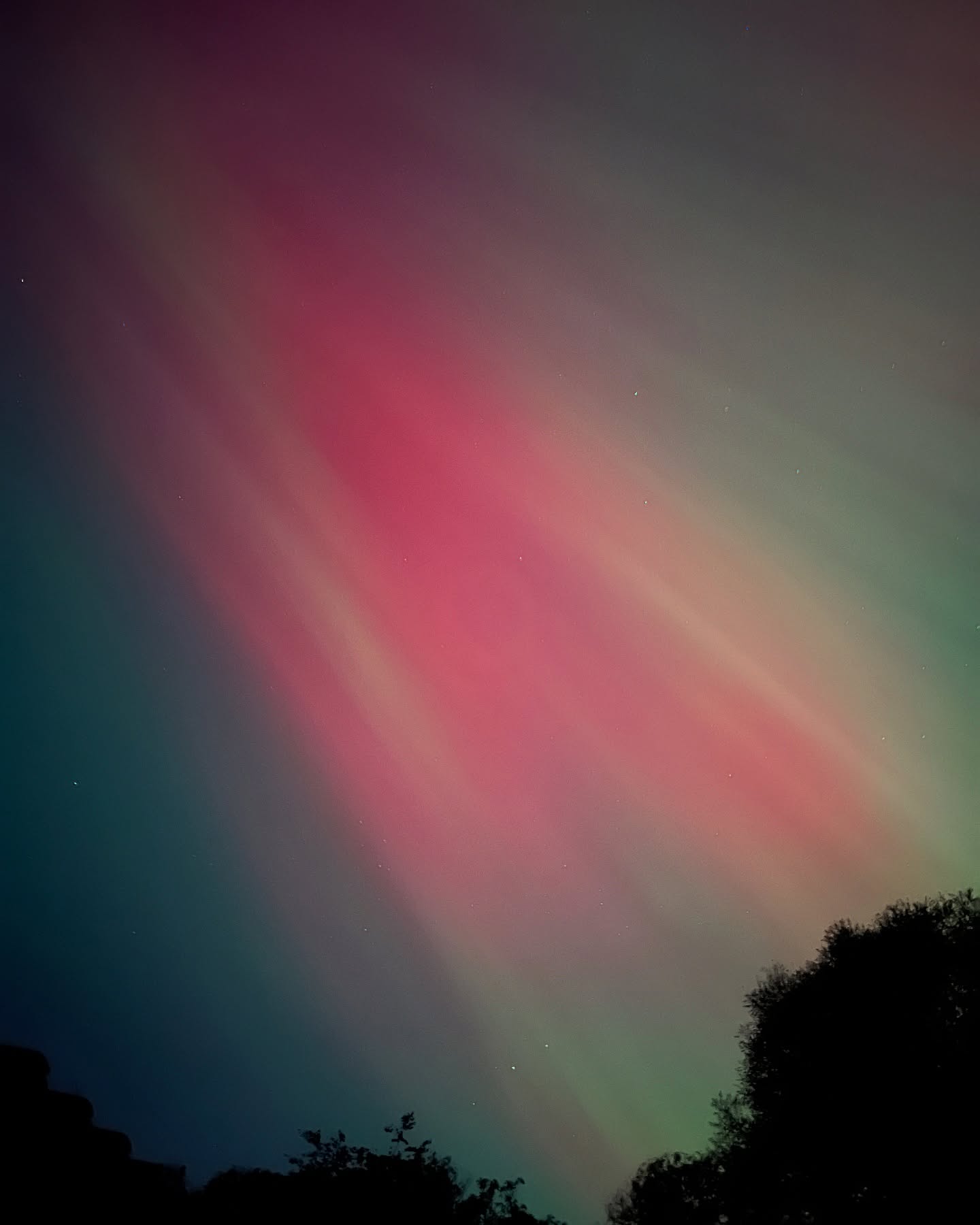Some more Aurora Borealis shots. I love the pink on show! #photography #auroaborealis #photographer #nightsky #sky