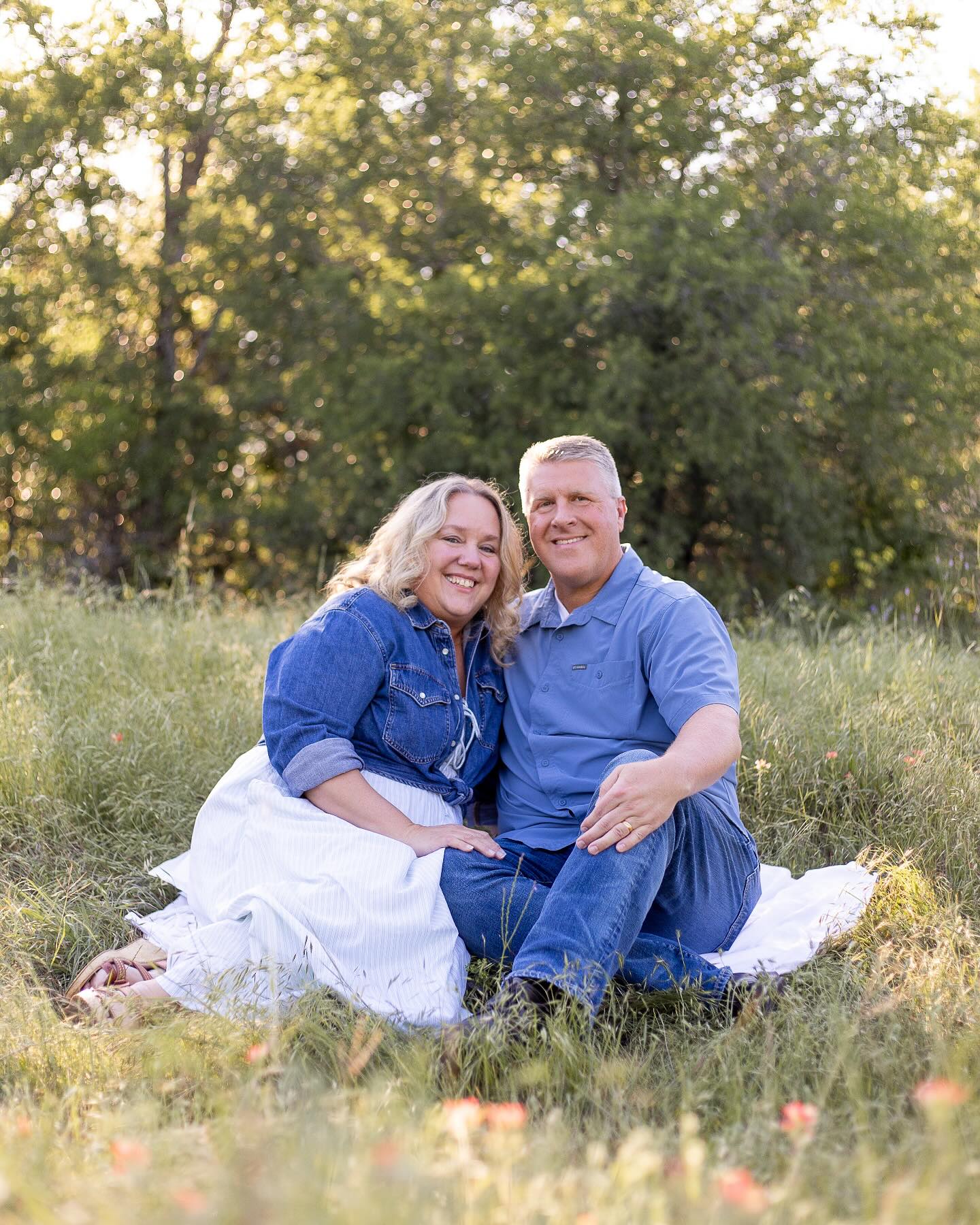 Happy Mother’s Day to all those mama’s, honorary mamas, aunts, bonus moms, grandmas, and moms in a variety of capacities. Sending love to those who are grieving this weekend too. However you choose to spend this weekend is right.❤️
#womensupportingwomen #dfwphotographers #dallasphotographers #texasphotographer #queerphotographer