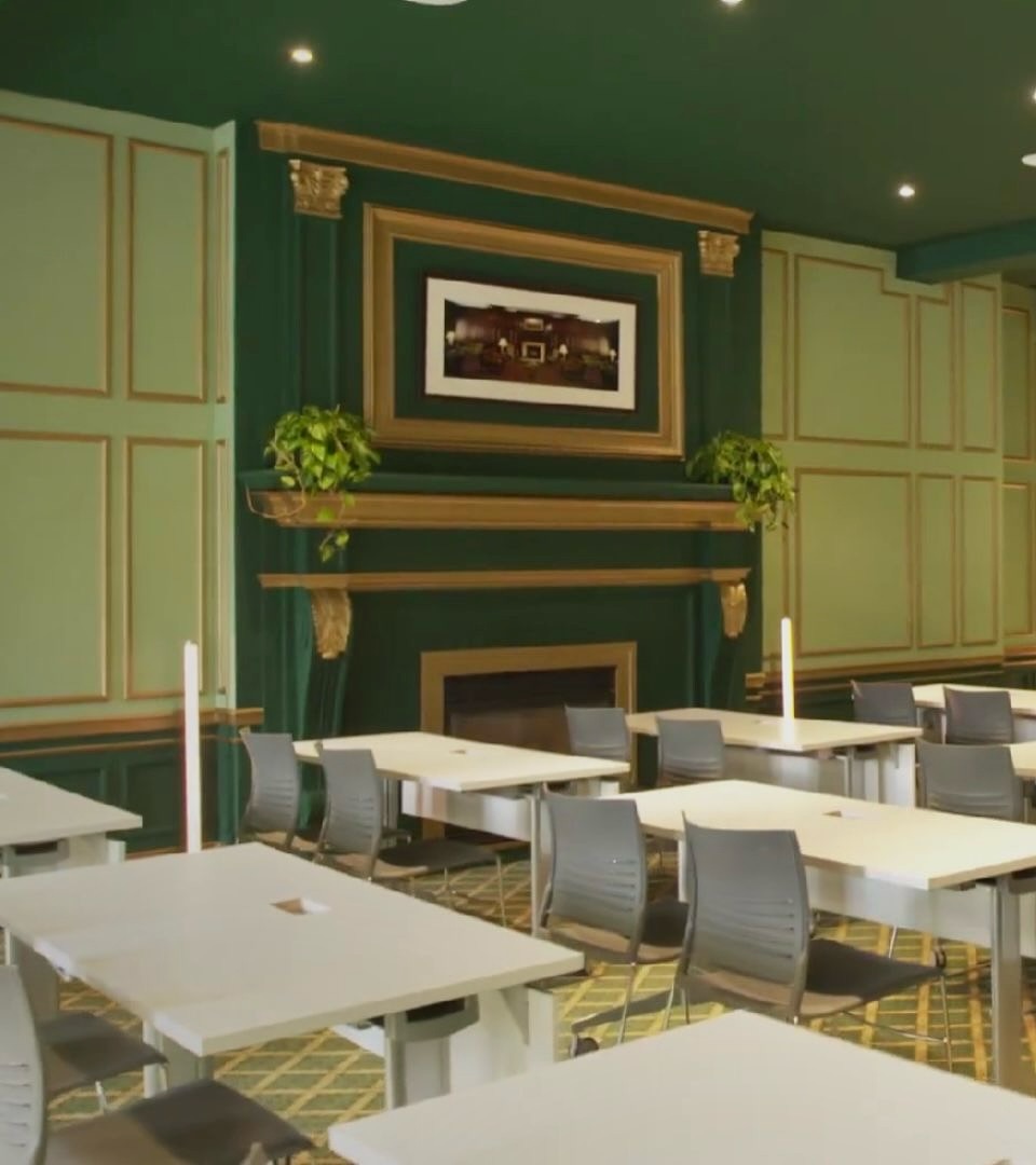 Réservez notre Salle du Foyer pour votre prochaine conférence !
Membre du Club St-Denis? Bénéficiez d’un tarif privilégié.
Pour plus d’informations, écrivez-nous à info@clubstdenis.com.