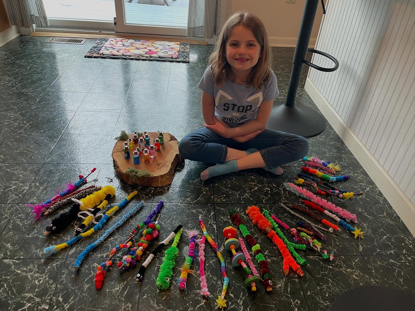 This week, we’re spotlighting some of the amazing businesses coming to the fair! Lyanna’s Little Magic,Zoe’s Little Products and Sweets,Finny’s Bamboo Chimes, and Ary’s Artistry. From concept to creation, these learners are doing it all!”
#SupportYoungEntrepreneurs #KidsWhoLead #ActonAcademy #childrensbusinessfair