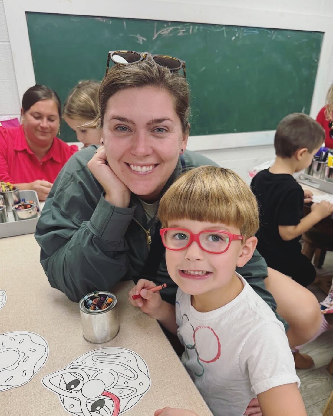 🌼 Happy Mother’s Day to to all of our moms, grandmas, and guardians in our amazing little community. 🌼
🩵 We see you and you are beautiful and enough.
#allsaintsepiscopalchurch #allsaintsepiscopalpreschool #henricova #richmondva #rva #preschool #mothersday