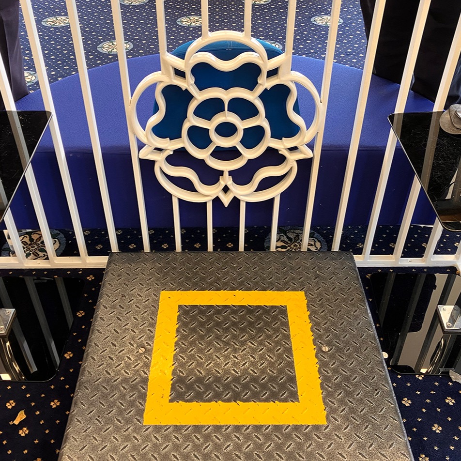 #Jockey #weighing #scales @YorkRaces as part of the tour with Rob Earnshaw