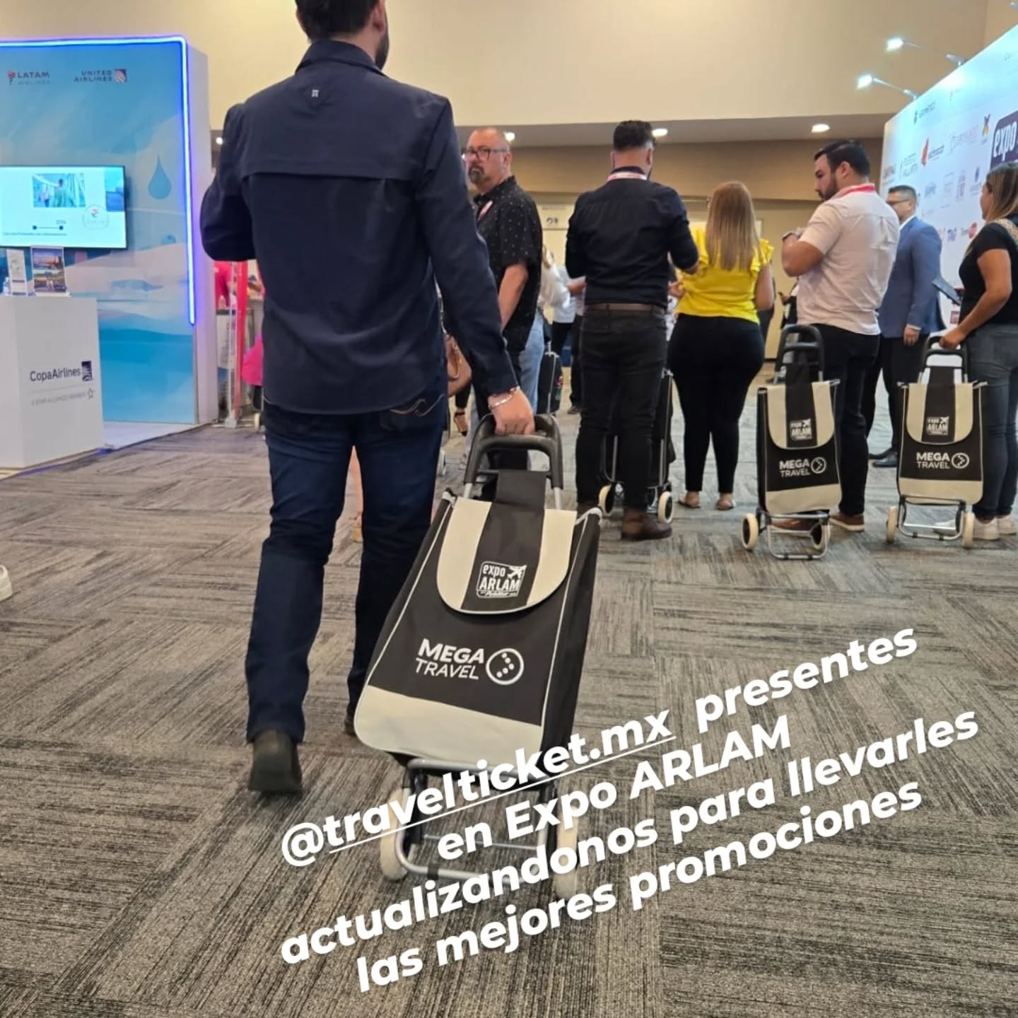 TravelTicket.mx presentes en ARLAM actualizandonos para llevarles las mejores promociones @gerardo.puebla
.
.
.
#arlam25 #travelticket #agenciadeviajes