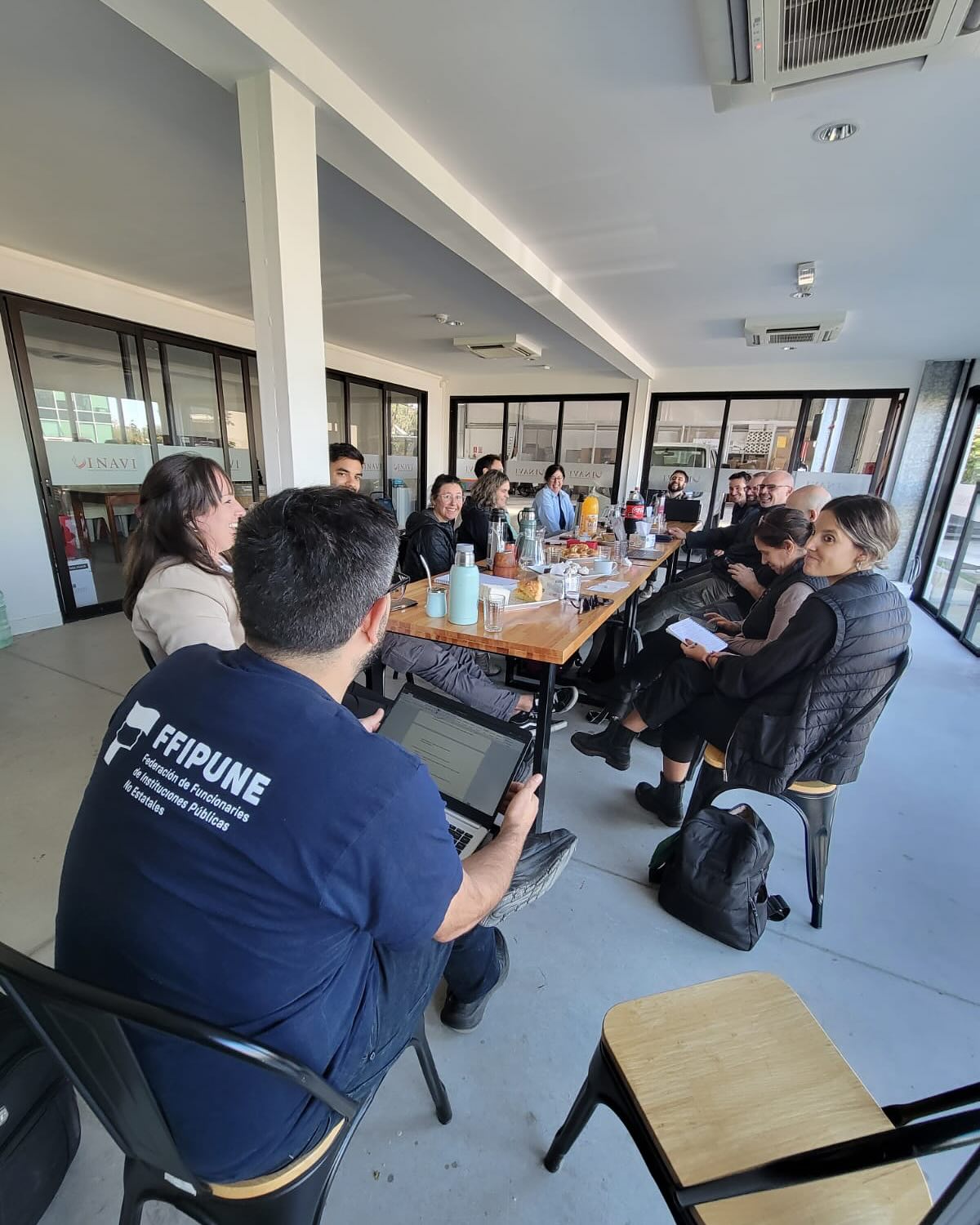 El viernes 9 de mayo tuvo lugar la Mesa de Delegados de FFIPUNE. En ella presentamos al nuevo secretariado y debatimos sobre diversos temas, entre ellos la preparación del congreso del PITCNT.
#construyeFFIPUNE