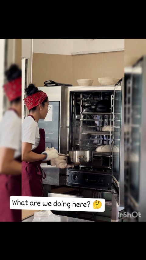 Snippet from our last 101 workshop š
šø@_eatgurl
#crumbshot #crumb #opencrumbmastery #sourdough
#sipregobreadworkshops #painaulevain #naturallyleavened #sourdoughbread #homemadebread #bread #realbread #sourdoughbread #sourdoughbaking #sourdoughclub #sourdoughlove #wholewheatsourdough #wholewheatbread #breadstagram #homebaker #homebakedbread #brisbanesourdough #crumbshot #glutenfreesourdough #glutenfreebrisbane #glutenfreesourdoughbrisbane #brisbanesourdoughclasses #howtomakesourdoughbrisbane #beginnerssourdoughbrisbane #baguettesclassbrisbane #brisbanebestsourdough