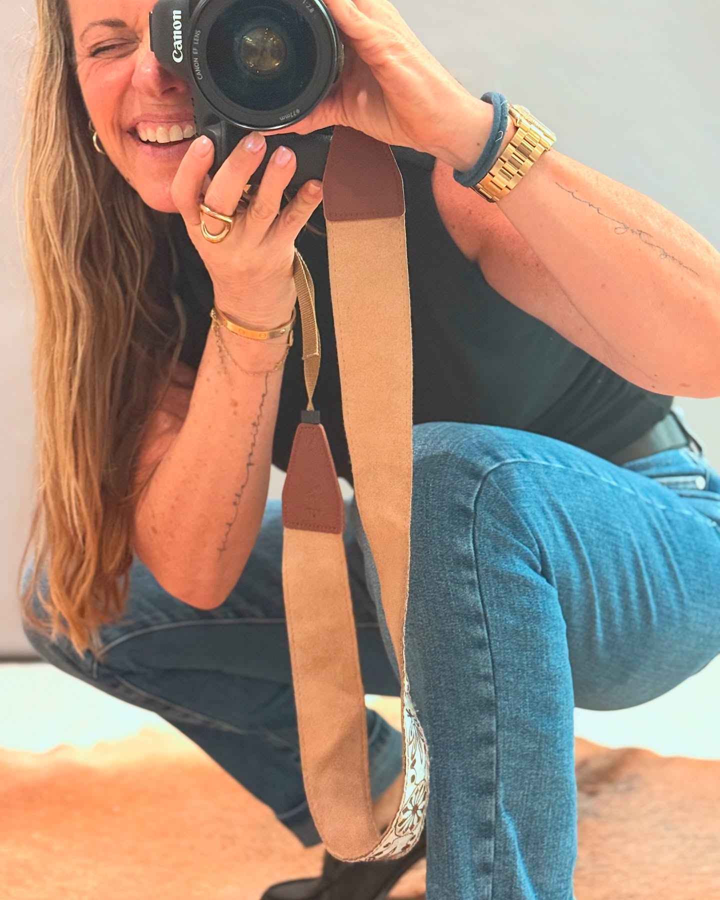 Creativity will always be my medicine. And my therapy. I love photography and although I don’t do it as often as did, it still fills my soul because of the combination of 2 of my most important values: connection and creativity. I love the personal relationships and the artistry involved in capturing people’s human-ness, beauty, authenticity, emotion, and little life moments.
Knowing my values helps me remember what’s important and when I am staying true to them or maybe I have fallen out of them. Either way, I know when I am living in those values and when I need a little more of something. And I needed a little more of this this week! My heart is happy.
#photographer #findthepositiveeveryday