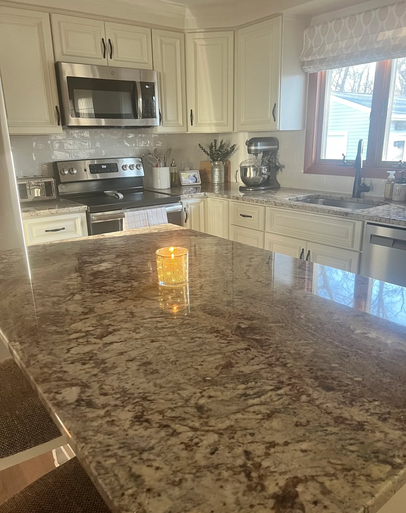 Google reviews are our favorite! ⭐️⭐️⭐️⭐️⭐️
"Such a wonderful selection of stone. Cassidy, Brian and Luis were wonderful to deal with. So professional and knowledgeable. We had Typhoon Bordeaux granite installed and it’s gorgeous! Thank you guys for making the experience so enjoyable." - Ginny B.
📍940 Wellington Ave, Cranston, RI 02910
⏰Mon-Fri: 9-5pm / Sat: 9-3pm / Sun: Closed
☎️401-780-9639
🌐www.stonedepotofri.com
#typhoonbordeaux #granite #granitecountertops #stonecountertops #naturalgranite #kitchengranite #kitchenisland #kitchencabinets #kitchenideas #kitchendesign #neutralkitchen #kitchencountertops #countertops #countertopfabricator #stonefabricator #ri #ma #ct