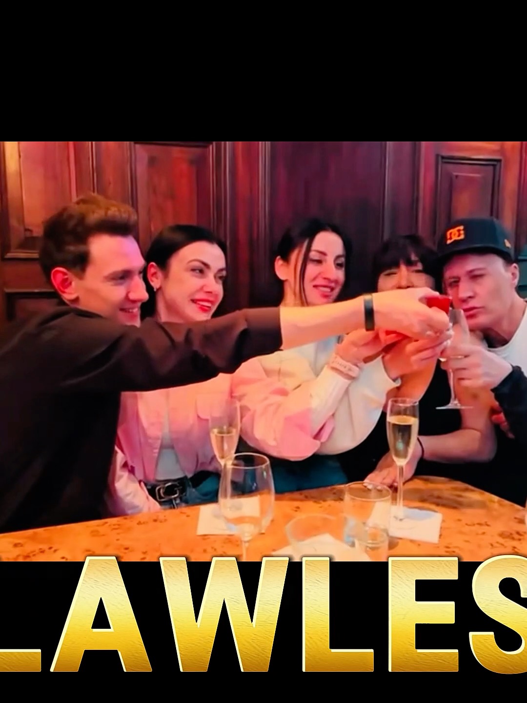 Flawless nights @ Predigerhof 🌈🍸
Zürich's gay spot for drinks, drama & good vibes only 🪩
Täglich ab 14 Uhr – come as you are 💋
#predigerhof #zurichgaybar #flawlessvibes #queerzurich #gaynight #cheers