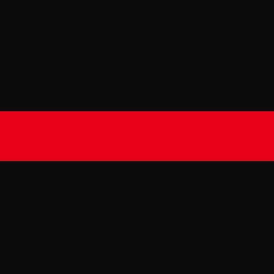 We are deeply saddened to hear about the tragic death of a member of the public and two firefighters from Oxfordshire Fire and Rescue Service at a Major fire in Bicester yesterday evening.
On behalf of everyone at Civil Aid Voluntary Rescue Service, our thoughts are with their families, friends, and colleagues at this incredibly difficult time.
We also hope for the speedy recovery to the two firefighters who were injuries in yesterday’s incident.