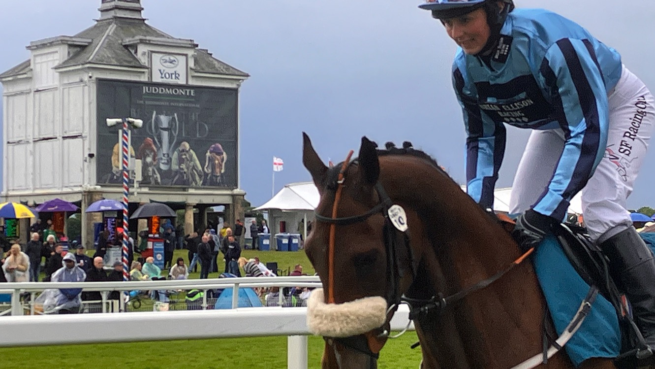 No 10 Chillhi ridden by Miss Bowen @ the 13:50 race at the Macmillan Races, @Yorkraces on 15th June 2024
