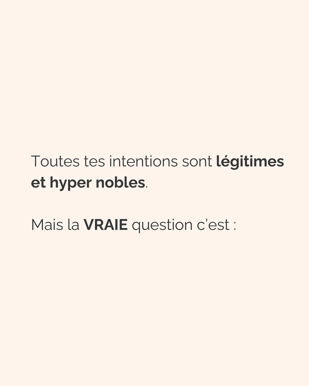 Se défaire de l’emprise d’un ou une PN est un parcours du combattant. Que ce soit dans les relations amoureuses, amicales, la famille et même évidemment au boulot (oui, ils sont partout !).
Si c’est ton cas, ne perds pas espoir et ne culpabilise pas. Tu fais de ton mieux et à ton rythme pour t’en sortir.
Avant de trouver la force de partir (le/la PN te pompe toute ton énergie précisément pour que tu n’aies pas la force de partir) voici la meilleure chose que tu peux faire pour TOI :
Montre-lui que TU SAIS. Que tu n’es pas DUPE. Tu as repéré son petit jeu, tu peux même en décrire les tenants et aboutissants. Tu sais reconnaître ses manipulations, ses phrases assassines. Mais elles ne te touchent plus. Elles ne t’atteignent plus.
(Oui ok, c’est pas vrai, mais il doit le croire, et toi aussi ;))
Un.e PN à découvert n’aura plus jamais la même emprise sur toi. Ça ne suffira pas totalement à te faire sortir de ses griffes, mais ça t’aidera à te sentir plus forte, plus confiante, pour faire les premiers pas loin de lui.
Crois-moi, je suis passée par là…
————————————————————————
Je suis Emilie, thérapeute & coach diplômée spécialisée dans la dépendance affective et les troubles émotionnels.
J’aide les femmes qui souffrent de schémas toxiques répétitifs à aimer sereinement et librement, sans plus jamais s’oublier.
Tu te reconnais dans mes posts ? Prenons 30 minutes pour faire connaissance.
Rdv sur mon site emilie-leduc.com ou dans le lien que tu trouveras ci-dessus dans ma bio
#dependanceaffective #manipulation#relationtoxique#addiction#dependance#peurs#blessuredabandon#rupture#couple#hypersensibilité #emotions #gestionemotions #hypersensibles #abandon #perversnarcissique #depression #blessuredelame #selflove #amourdesoi #tinder#date#rencontre #angoisse#solitude #lovecoach #pn #devperso #amourdesoi