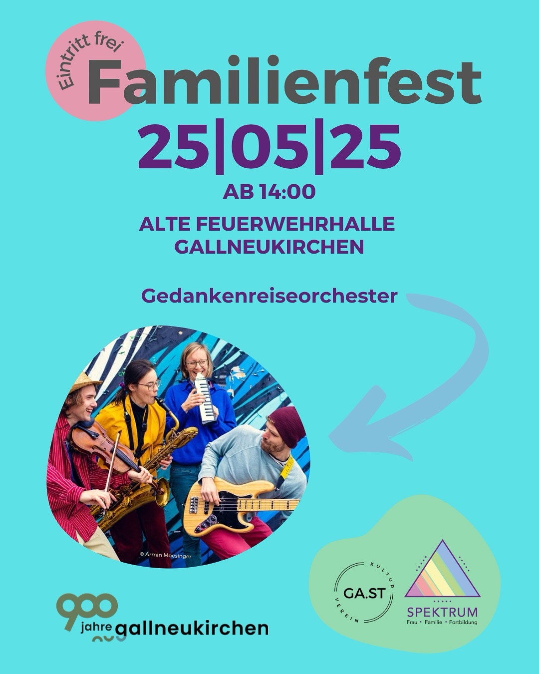 🎉 Familienfest – 900 Jahre Gallneukirchen 🎈
📅 Sonntag, 25. Mai 2025
⏰ 14:00–17:00 Uhr
📍 Alte Feuerwehrhalle Gallneukirchen, Reichenauer Str. 1
Feiert mit uns das 900-jährige Jubiläum von Gallneukirchen bei einem bunten
Familienfest voller Spaß und Musik! 🎶
✨ Highlights:
● Gedankenreiseorchester: Ein interaktives Mitmachkonzert für Kinder und Familien –
einzigartig und fantasievoll!
● Kreative Angebote: Kinderschminken, Luftballontiere & Bastelspaß 🎨
● Kulinarisches: Hausgemachte Kuchen, Eis & regionale Spezialitäten 🍰🍦
🎟 Eintritt frei!
Verbringt einen unvergesslichen Nachmittag mit der ganzen Familie und feiert die Vielfalt
und Gemeinschaft unserer Region.
👉 Keine Anmeldung nötig – einfach vorbeikommen!
Mit dabei: @kinderfreundegallneukirchen, @stadtgemeinde_gallneukirchen_ 🫶
@altefeuerwehrhalle
#Familienfest #900JahreGallneukirchen #Kooperationen