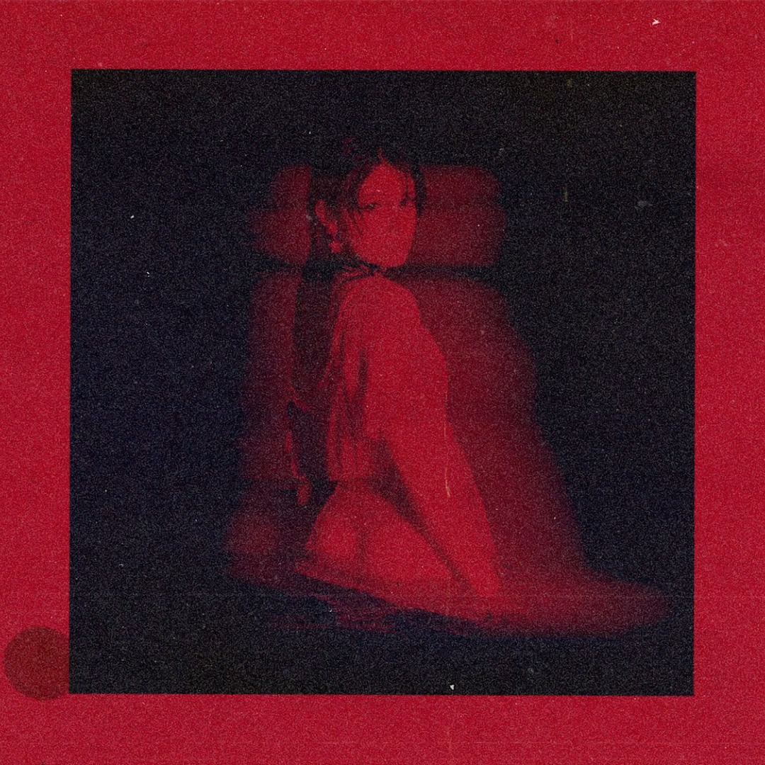 Work completed for @miaaarodriguezzz via @chooky.studios
Lyric vid for the new track 'Poison Ivy' out now!
Check out the full version on Youtube.
📷 @ash.lim
_
_
_
#listentothegraphics #graphicdesign #illustration #artdirection #gigposter #fvckingdesign #poster #coverart #albumcover #artwork #music #lyricvid #australiandesign #musicart #lttg #miarodriguez #chookystudios