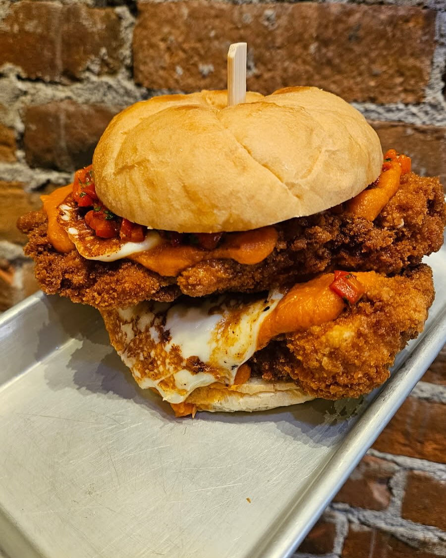 We’re celebrating the one and only Matty Matheson featuring creations from his latest cookbook Soups, Salads, Sandwiches this Spring
First up The Chicken parm! Garlic and herb brined chicken brest, basil marinara sauce, roasted red pepper relish, melted mozzarella, all on a toasted kaiser roll. Available as a single, double (pictured) or triple. Daily until 4pm while it lasts!