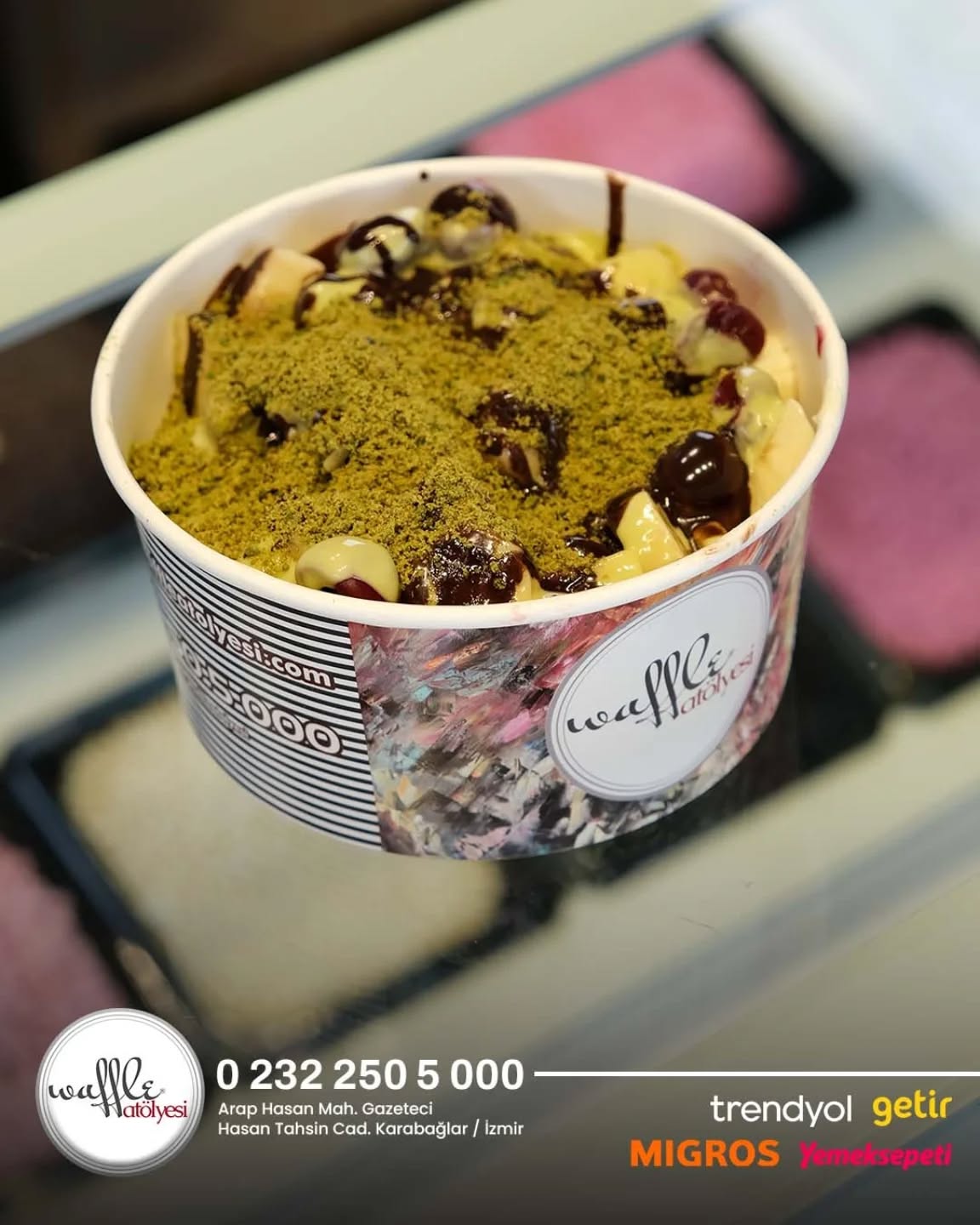 Antep Bomb patladı!
Fıstığın en tatlı hali, waffle’la buluştu! 💚🍫
Her ısırıkta Antep fıstığının zengin aroması, çikolatanın mutluluğu seni saracak. Tatlı krizlerinin yeni favorisi burada! ✨
📍Waffle Atölyesi’ne uğra, bu lezzeti kaçırma!
#AntepBomb #WaffleAtölyesi #TatlıPatlaması