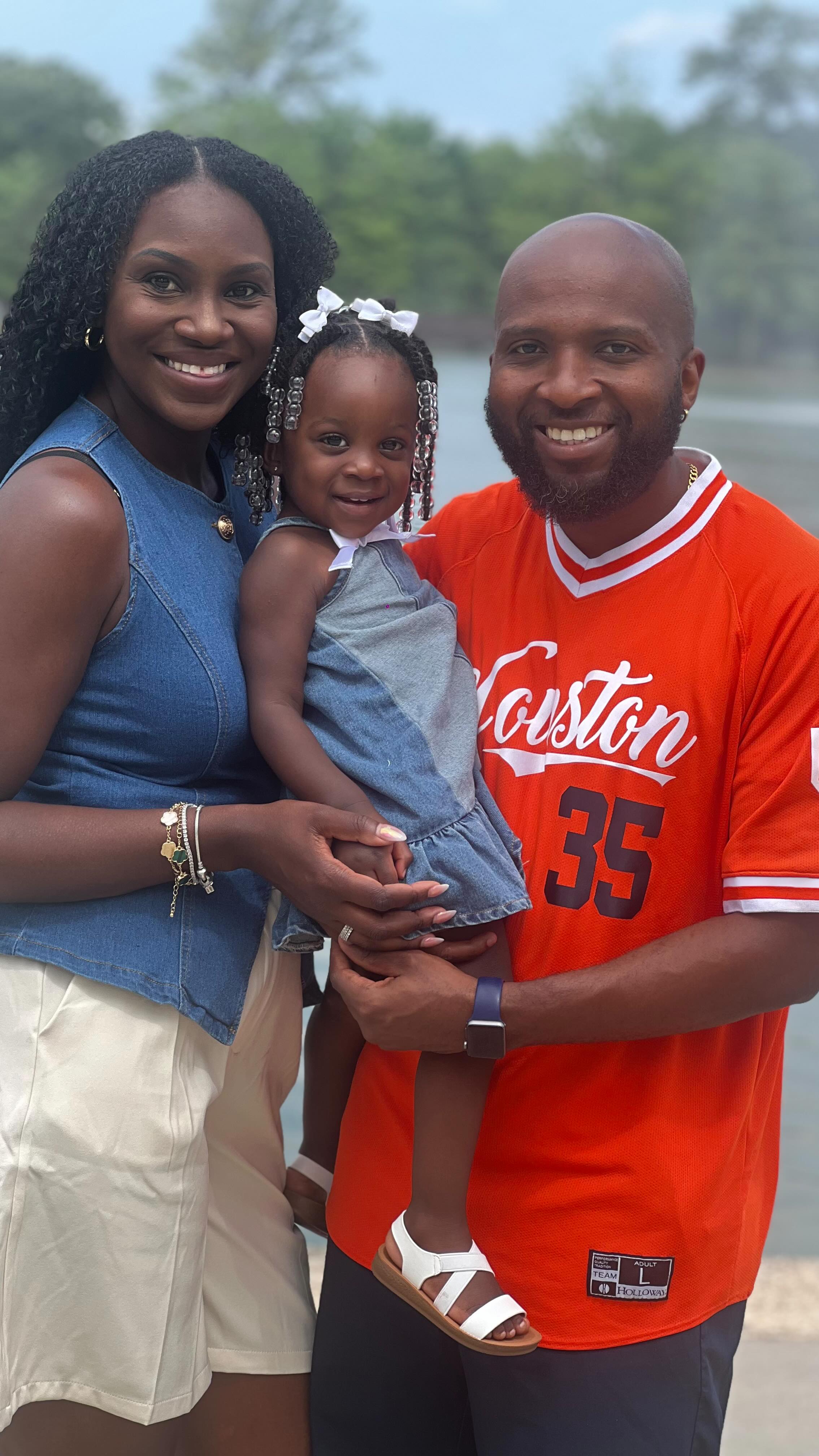 Our first-ever trip to the Houston Zoo was a wild success! The animals weren’t the only ones showing off—the kiddos had the best time exploring, sightseeing, and soaking in every moment. Extra fun: we got to link up with our sweet friend Shirley, her hubby, and their darling twin girls! Nothing beats sunshine, animals, and catching up with good people. Definitely a day for the memory books!
#thedieujustes #DreamLifeWithZaia
#FamilyAdventures #FamilyFunDay
#MomLifeUnfiltered #WifeLife #SweetMoments#WeekendVibes #MakingMemories
#FamilyOverEverything #LifeLately
#ToddlerLife #contentcreator #houstoncontentcreator #microinfluencer #texasinfluencer