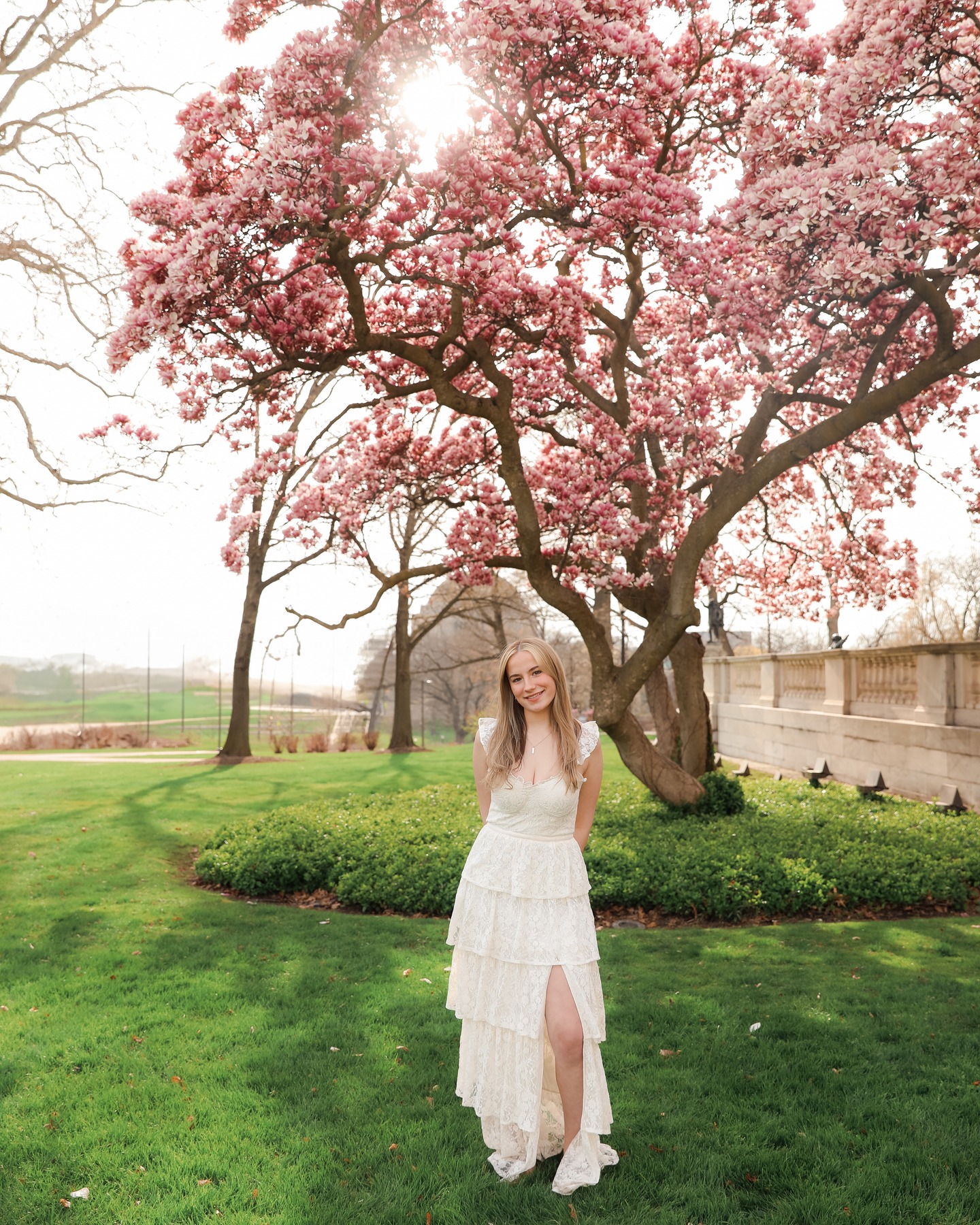 Lucky to have caught this senior session in the one magical week a year of Cleveland's cherry blossoms 🌸