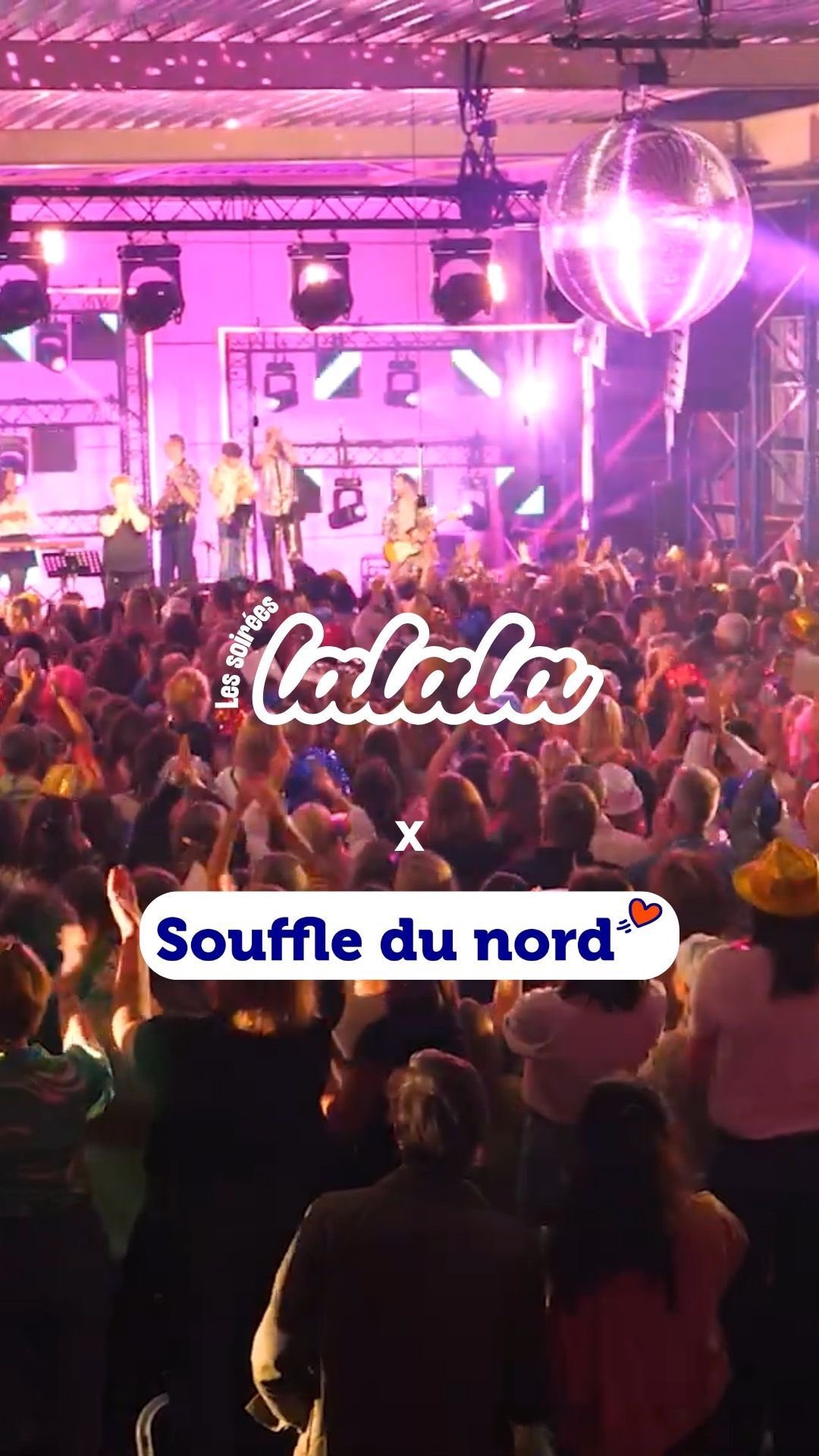 We were born to be alive 💙
Les Soirées La La La, c'est des gens qui viennent sans se connaître, avec les mêmes envies : chanter, prendre du plaisir, apporter leur pierre à l'édifice, s'unir les uns aux autres.
Ensemble, ils deviennent une chorale géante au profit d'une association 🤩
Et au Souffle du Nord, ça nous parle tellement.
Être ensemble, créer une œuvre commune.
Unir nos voix, chacun dans son alterité, pour donner quelque chose de grandiose.
Le mois dernier, les Soirées La La La mettaient en lumière Le Souffle du Nord, et la chanson était si bien choisie ✨
Born to be alive : on est nés pour vivre des choses, pour oser, pour aller vers l'inconnu, pour s'unir et être ensemble.
En tout cas, mettre nos cœurs à l'unisson ça donne de belles choses 🫶
Merci aux @soirees.lalala pour l'organisation, merci à @publicaddress pour l'accueil, et merci à toutes les personnes qui ont participé à ces deux soirées !
Pour continuer de soutenir le Souffle, vous pouvez toujours faire un don. Votre contribution a une grande valeur. Rendez-vous en bio ❤️