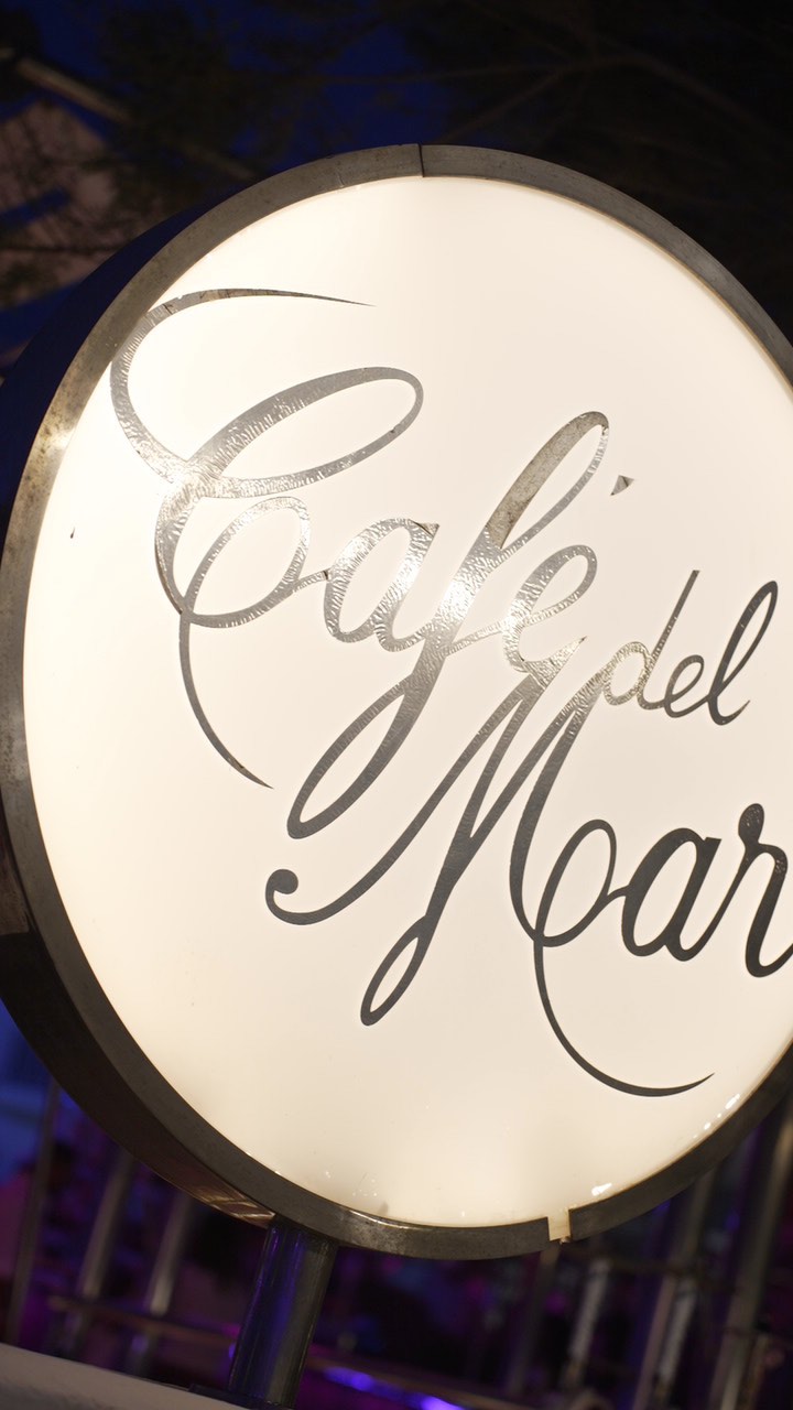 Love Ibiza? 🌴 Love a sunset? 🌅 Then this is for YOU! 🔥
@kinky_malinki_ @cafedelmar #ibiza on Saturday 17th May. 🪩 #ibizastyle #sunset
DJs @kenfanmusic @julietthurbz @djmitchellt @frederikabas 🥳🙌🎧