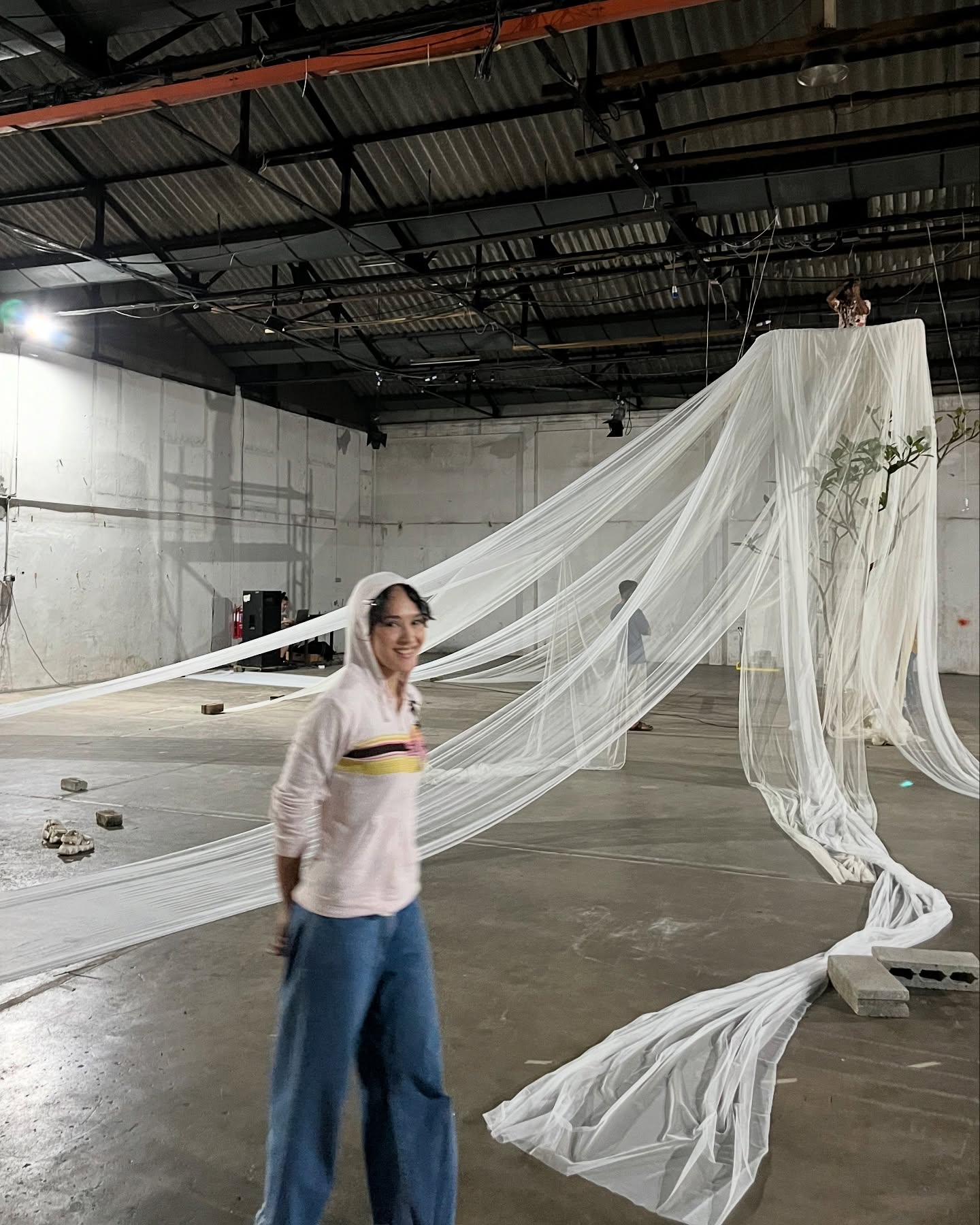 Throwback to designing the Kelambu Roti tissue like installation set for Tidur Lambakโs immersive experience for the sleepy heads around town at @kongsikl for @tapirstudio.my ๐ด